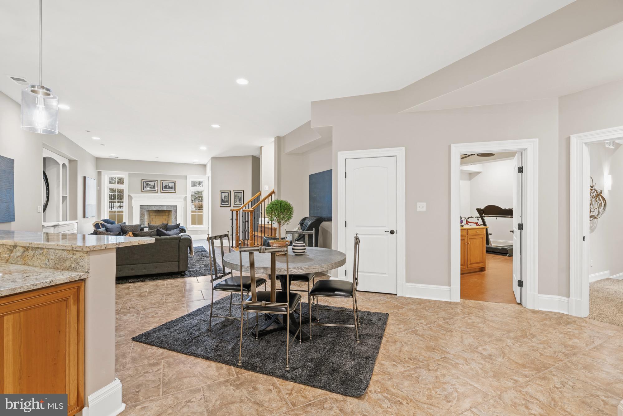 1211 CORBIN COURT