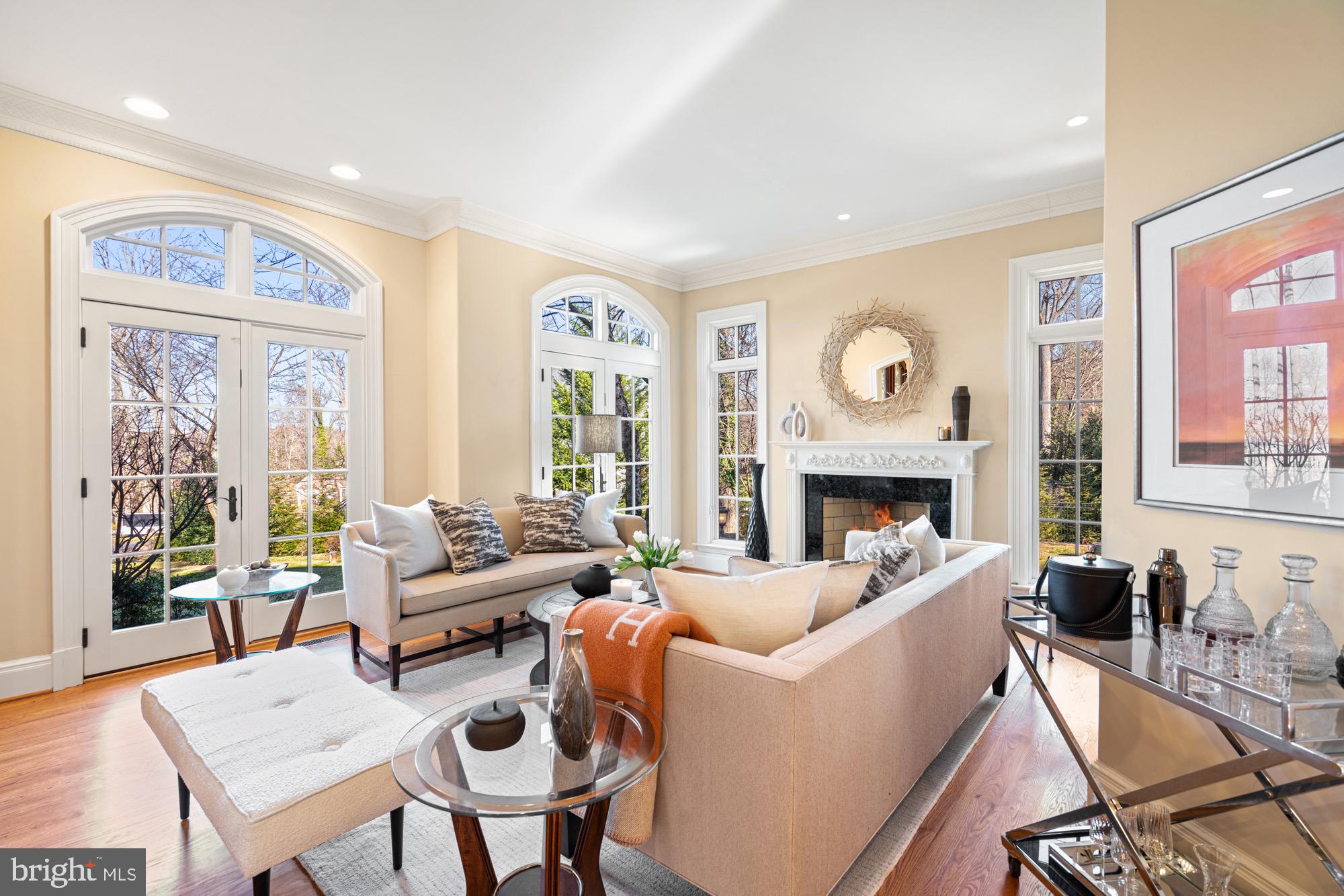 1211 CORBIN COURT