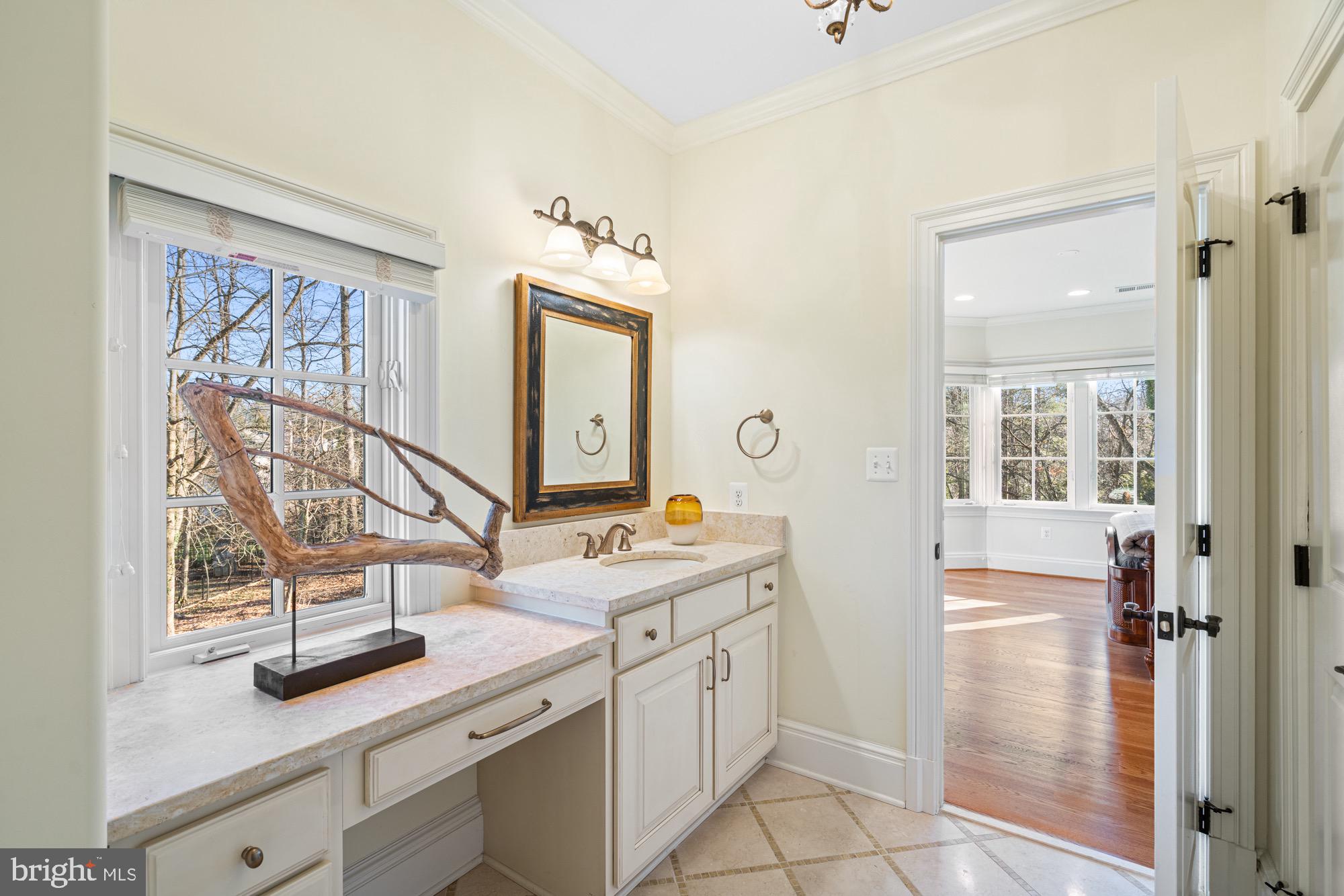 1211 CORBIN COURT