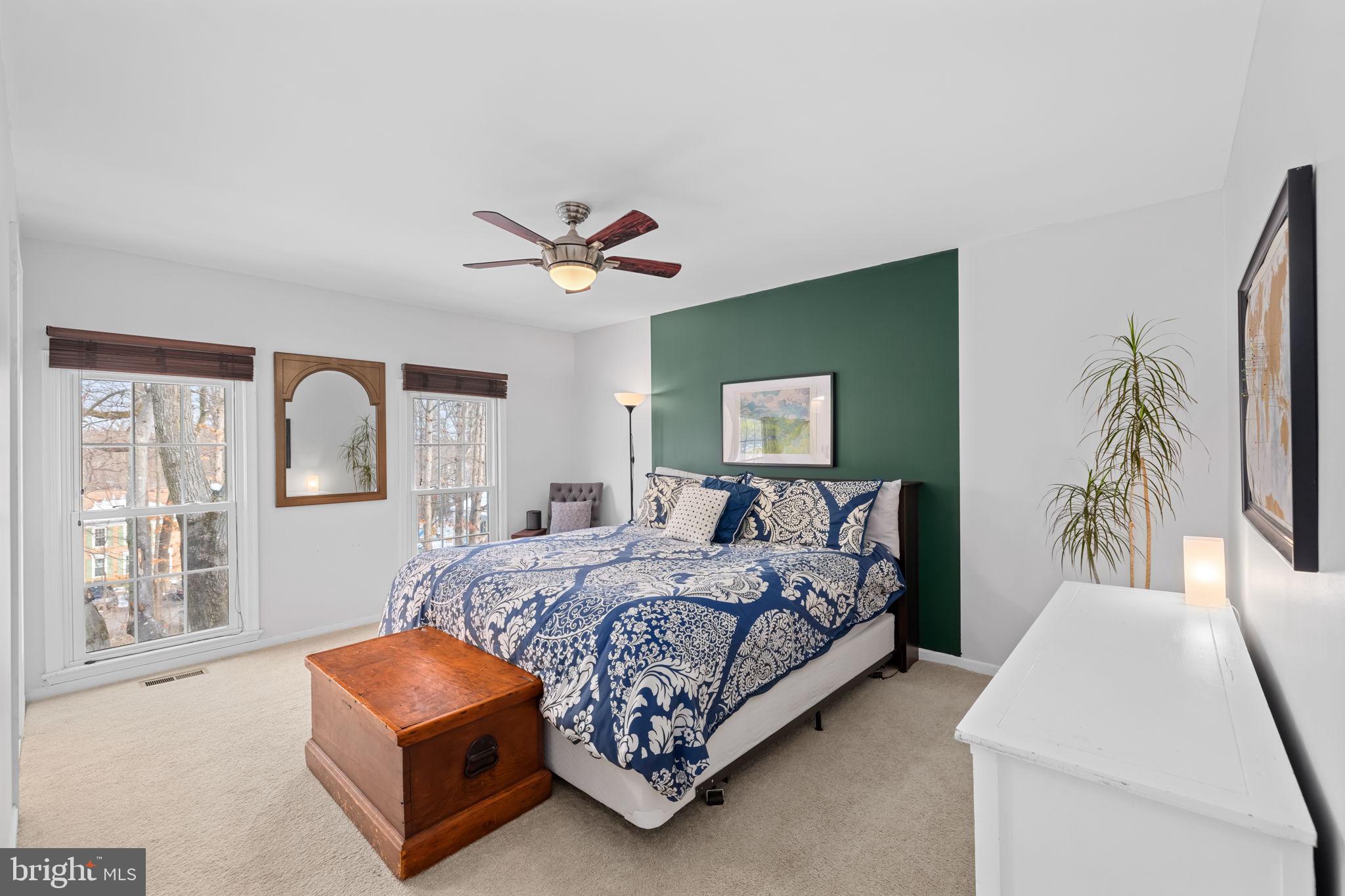 5405 LONG BOAT COURT