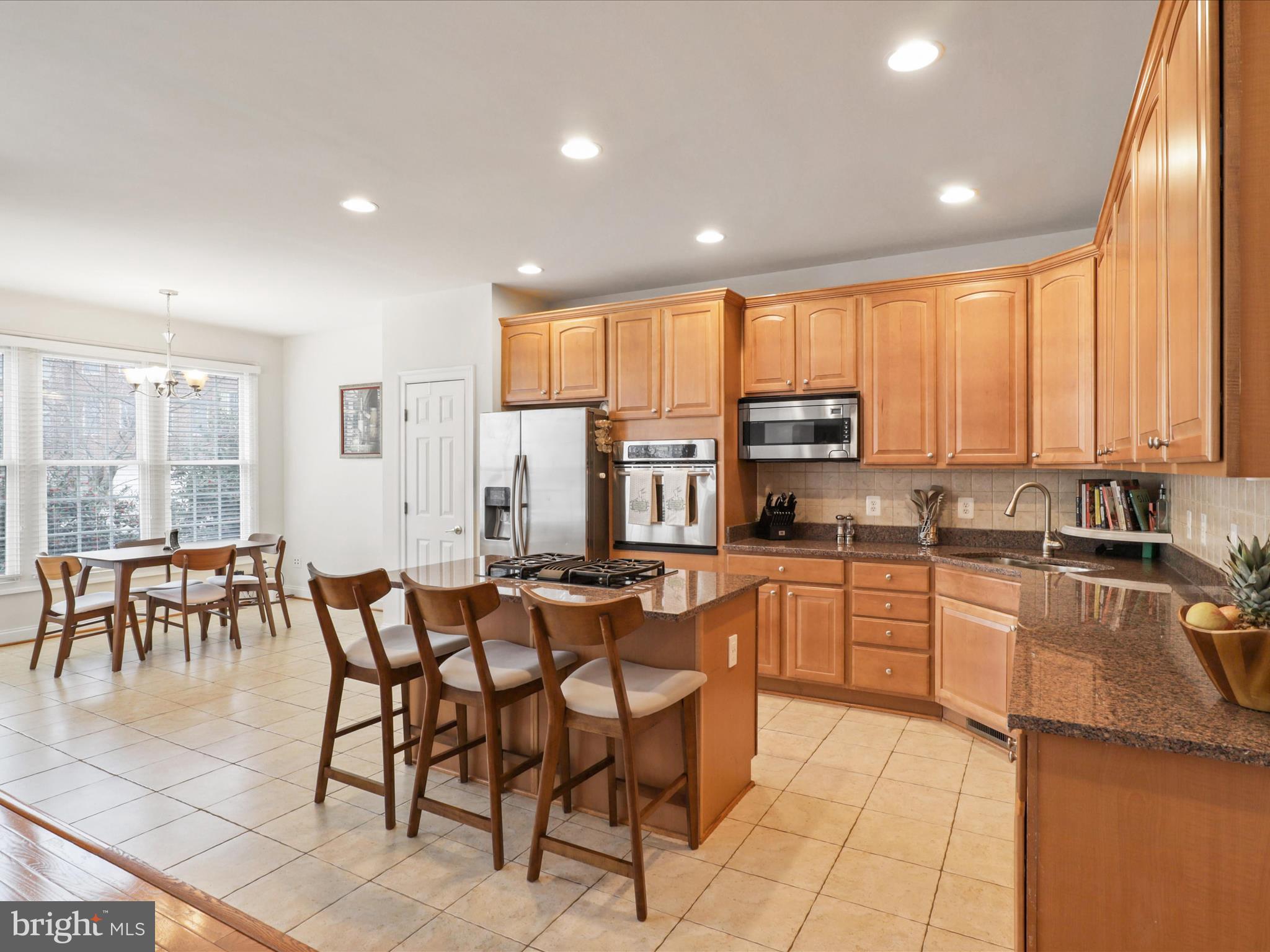 8407 CHAUCER HOUSE COURT