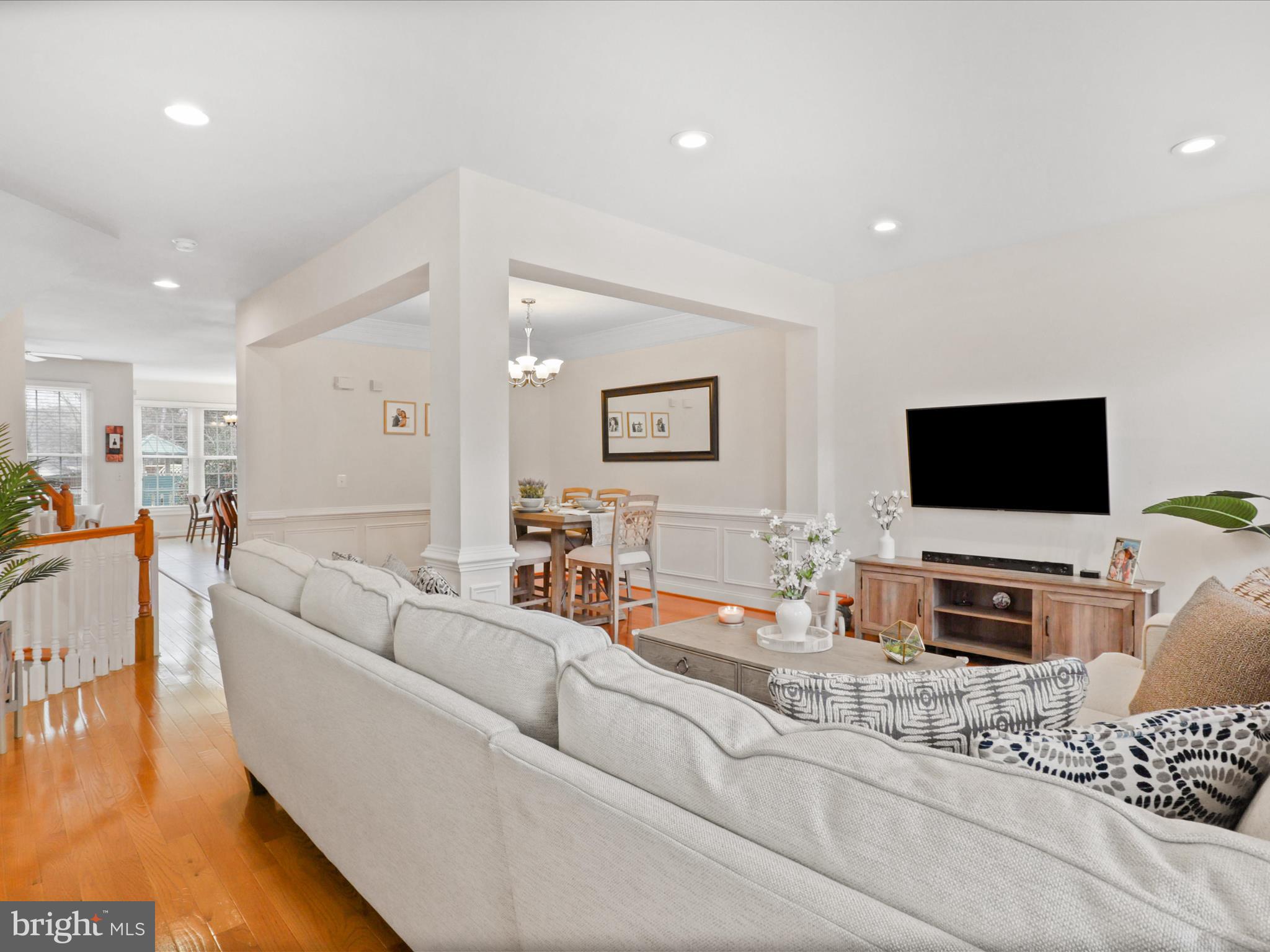 8407 CHAUCER HOUSE COURT