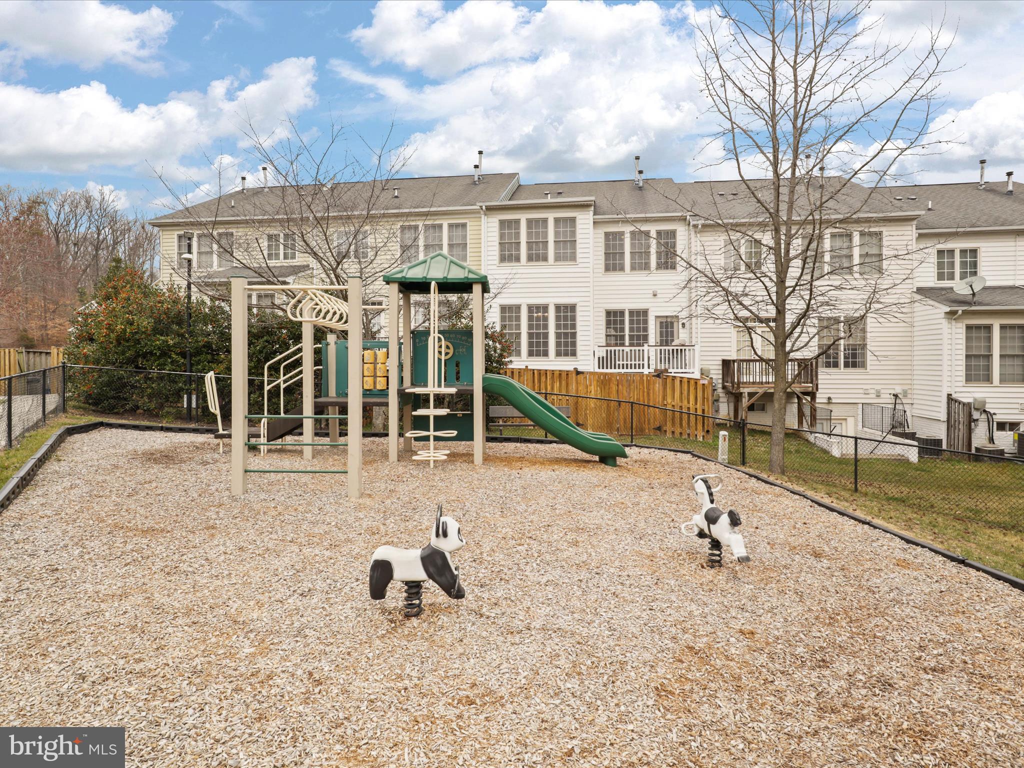 8407 CHAUCER HOUSE COURT