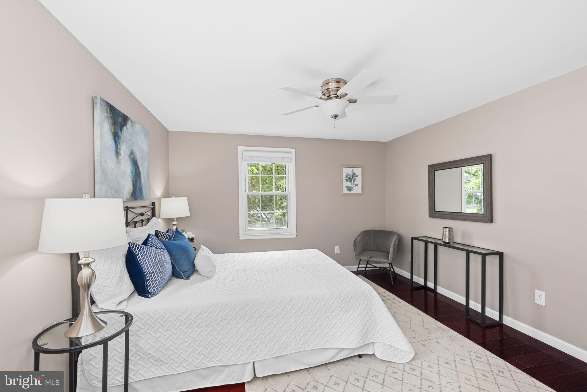 7945 FREEHOLLOW DRIVE