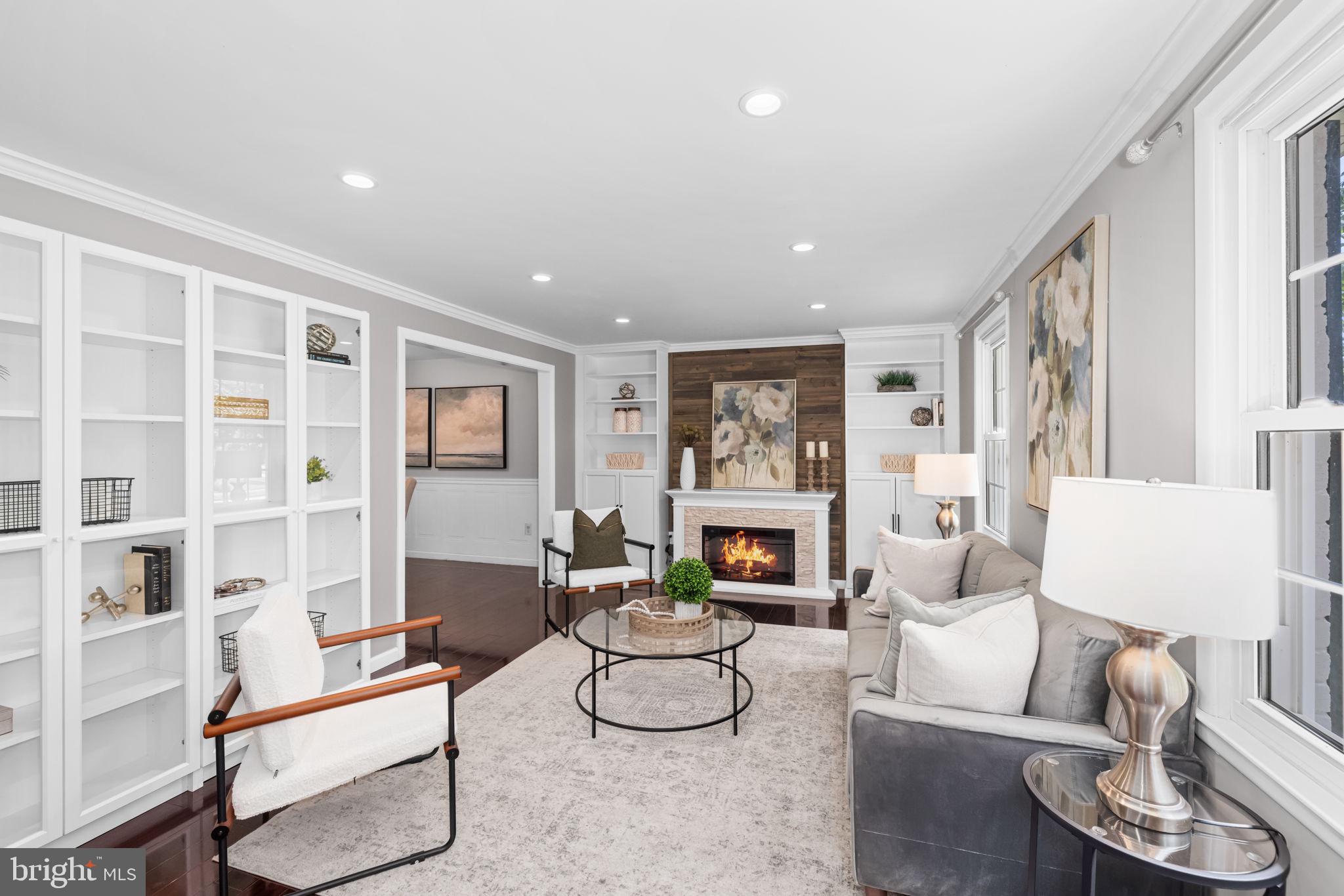 7945 FREEHOLLOW DRIVE