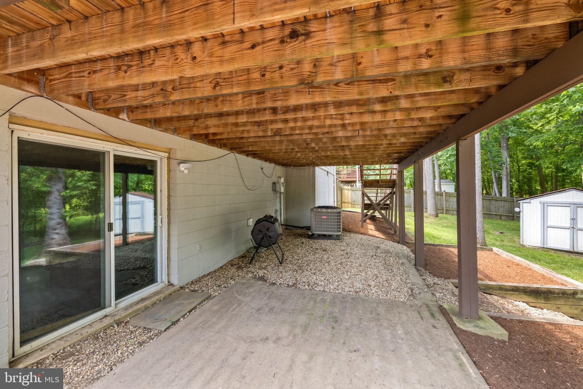 7945 FREEHOLLOW DRIVE