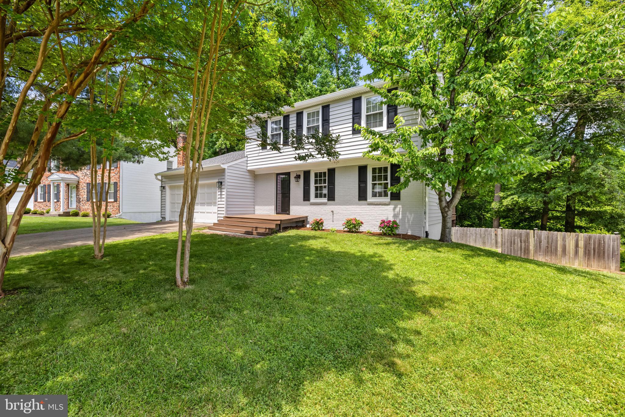 7945 FREEHOLLOW DRIVE