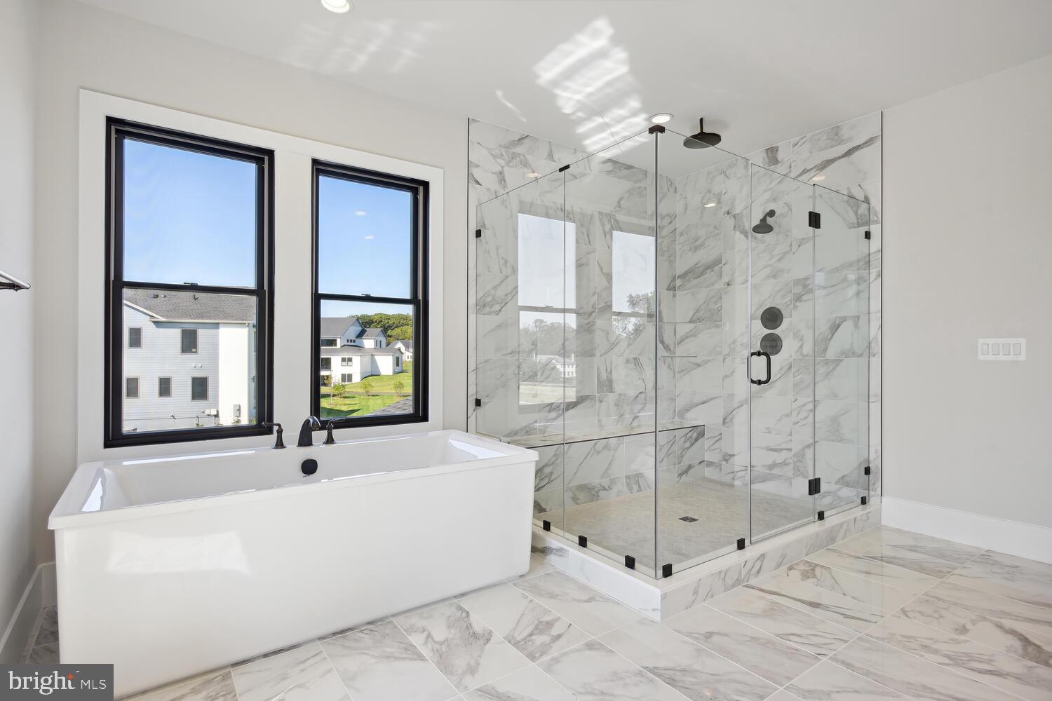 661 STRATFORD HILL COURT