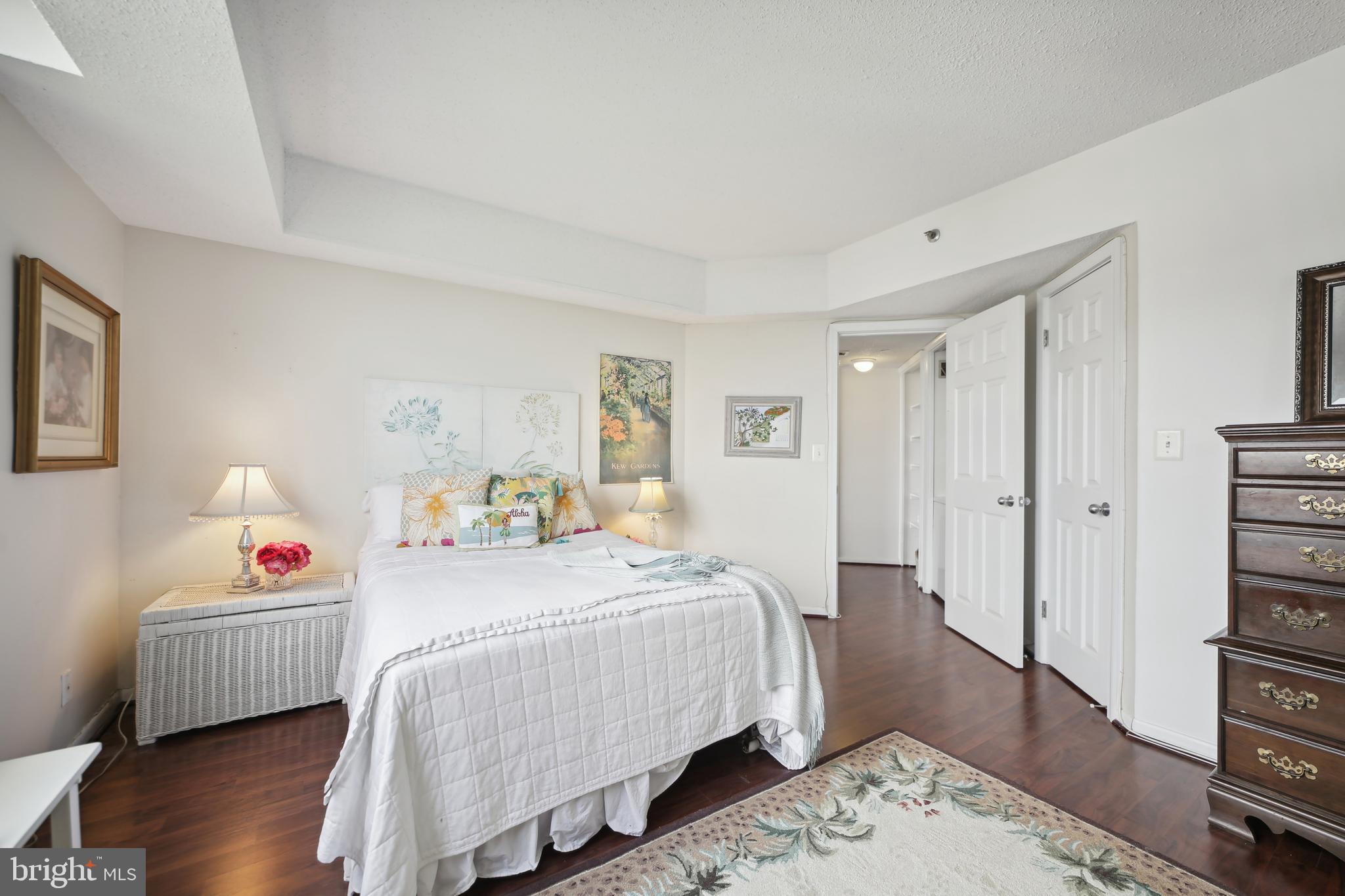 5505 SEMINARY ROAD 2014N