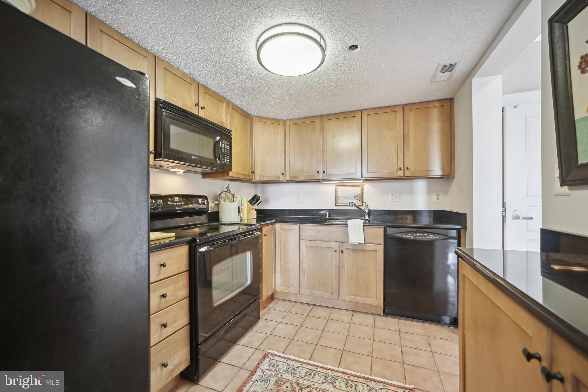 5505 SEMINARY ROAD 2014N