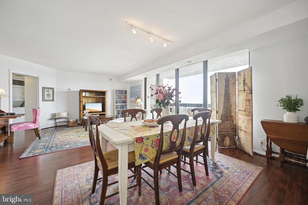 5505 SEMINARY ROAD 2014N