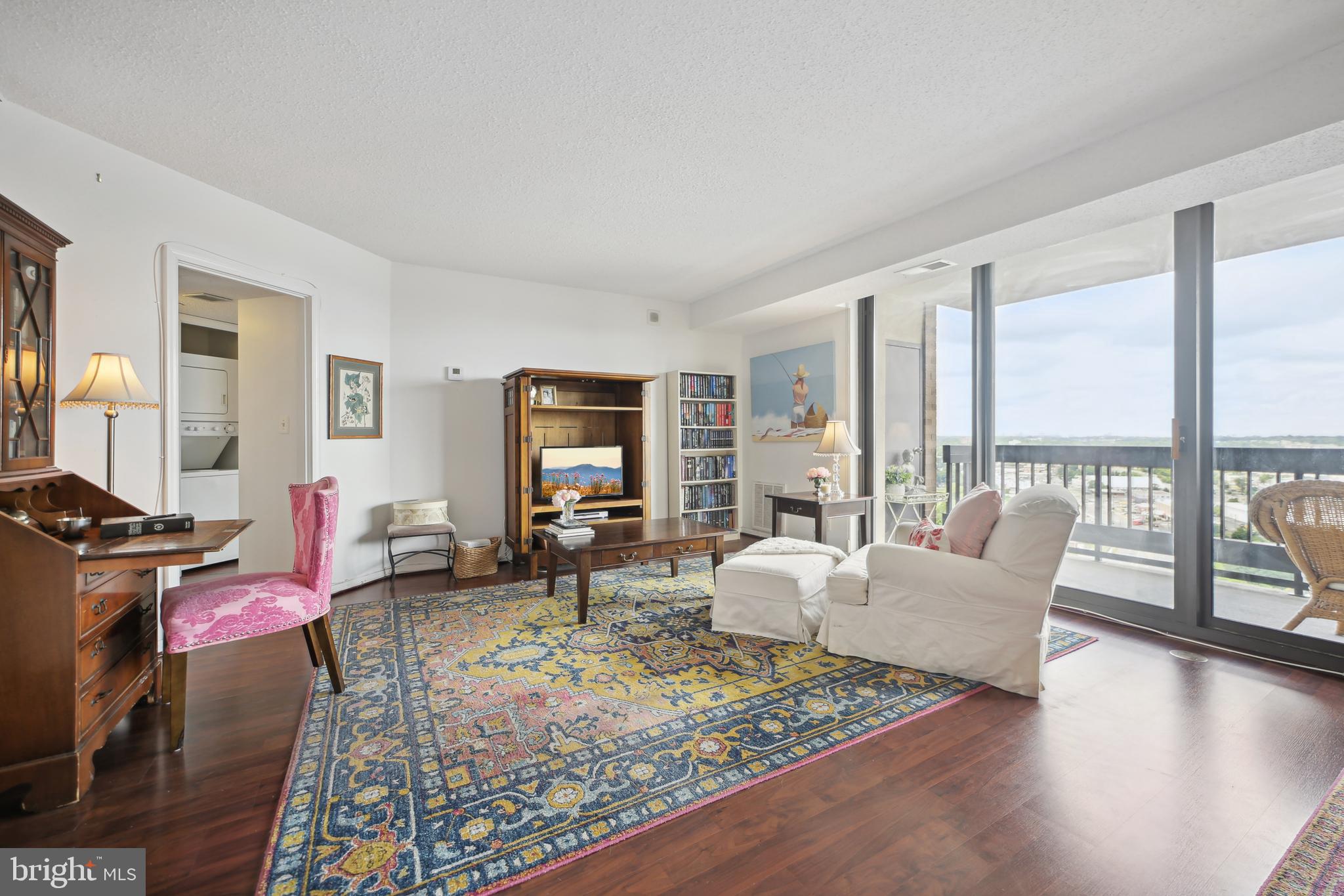 5505 SEMINARY ROAD 2014N