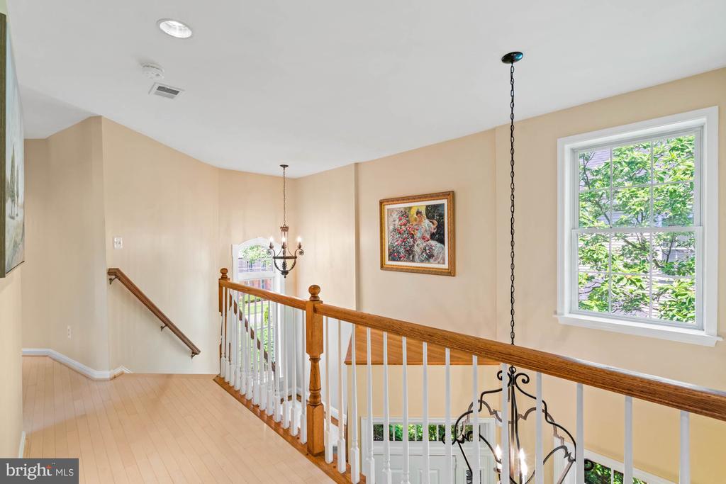 1249 BEVERLY ROAD