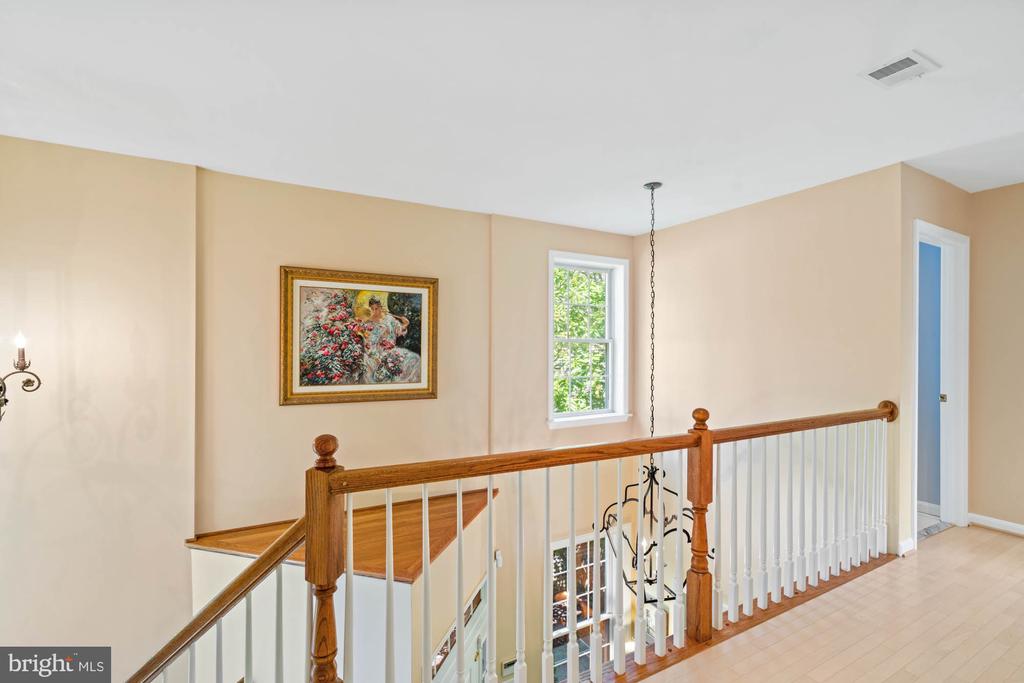 1249 BEVERLY ROAD