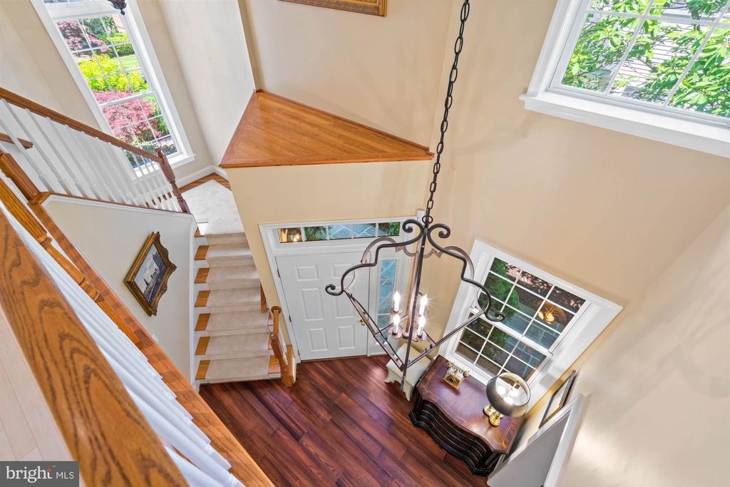 1249 BEVERLY ROAD