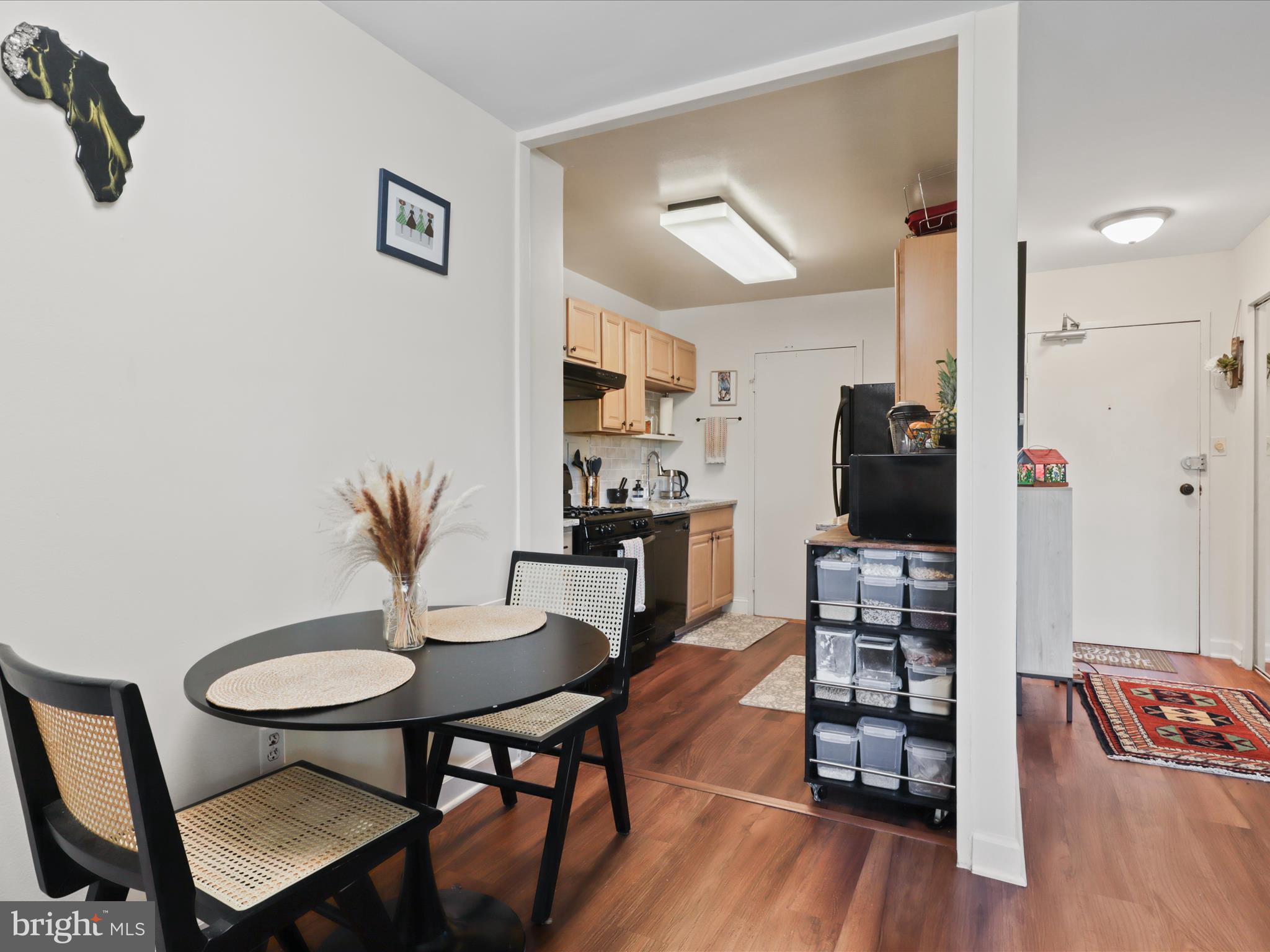 6621 WAKEFIELD DRIVE 305