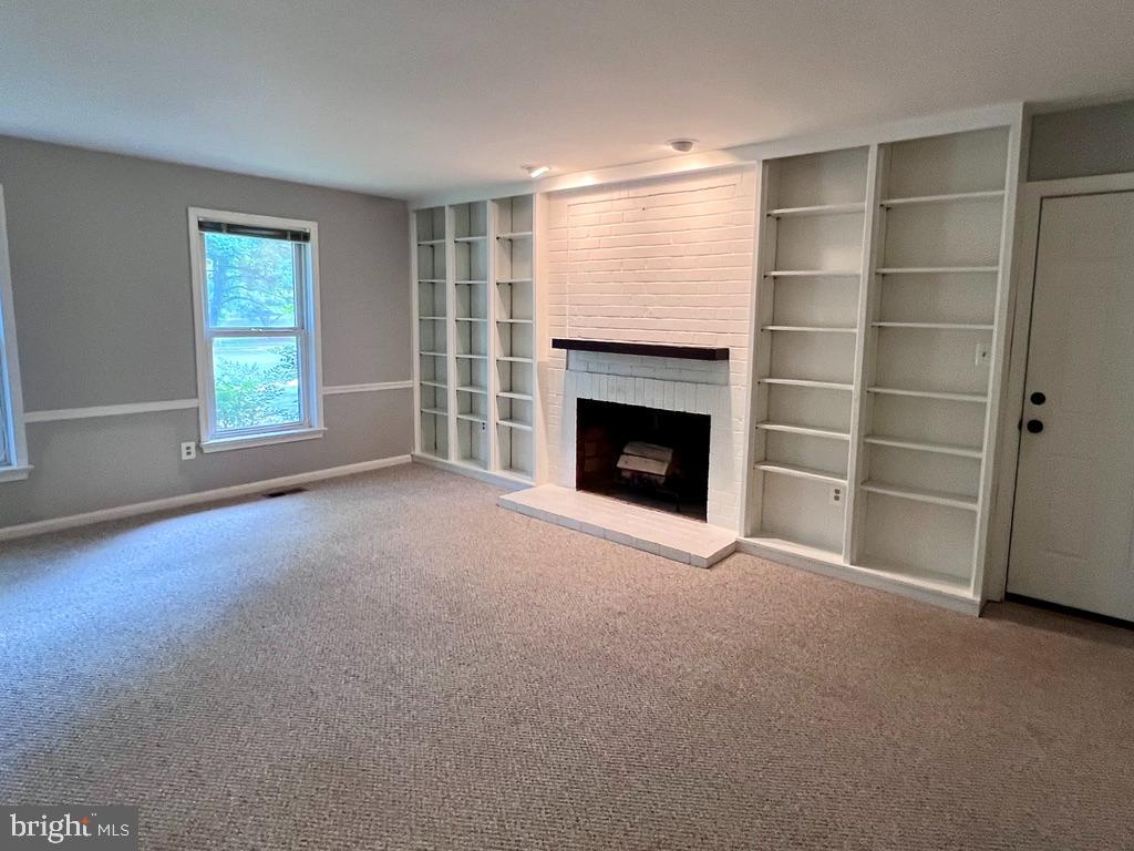 9101 STREAMVIEW LANE