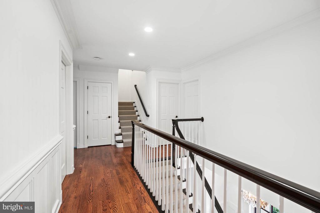 632 RIVERCREST DRIVE