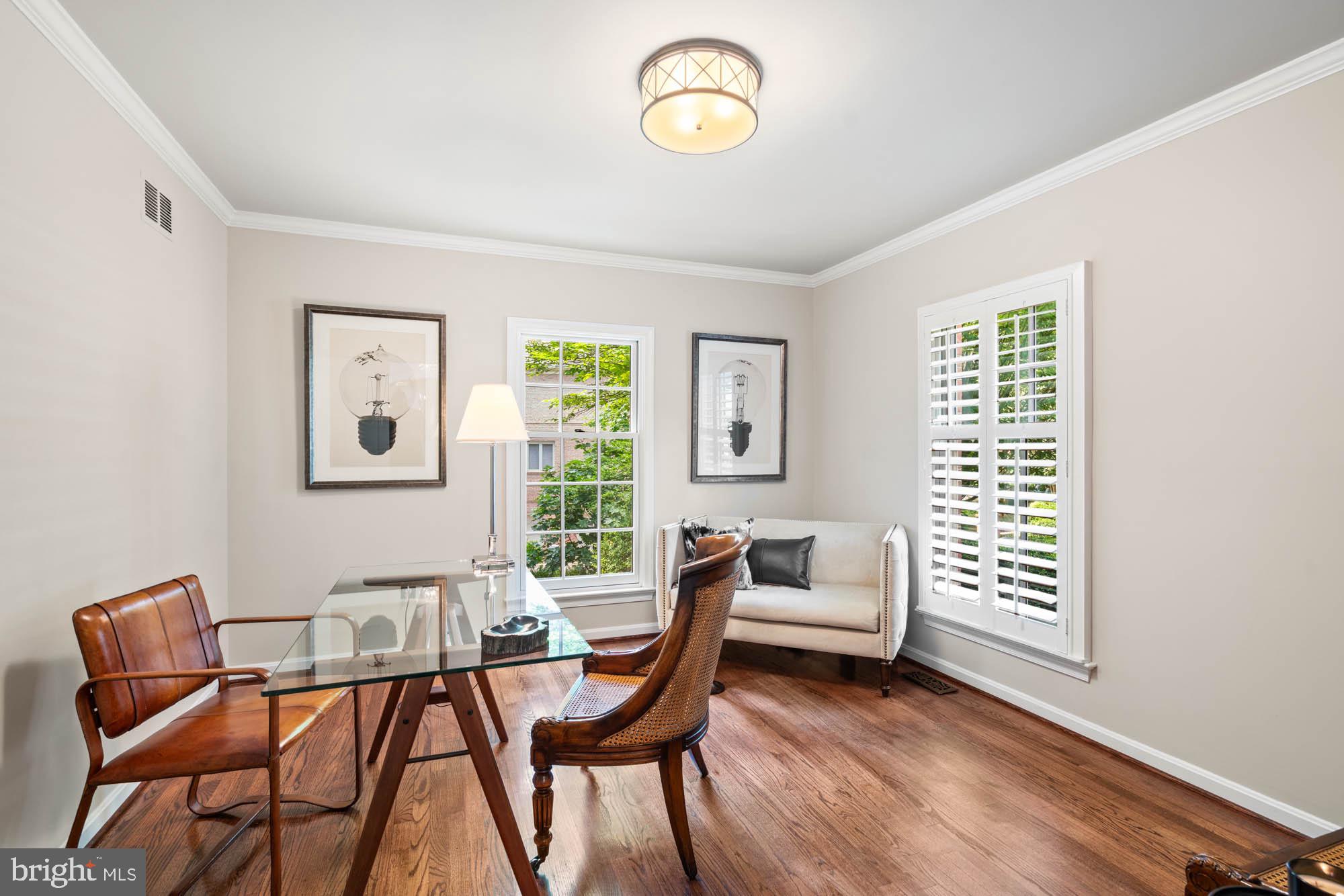 632 RIVERCREST DRIVE