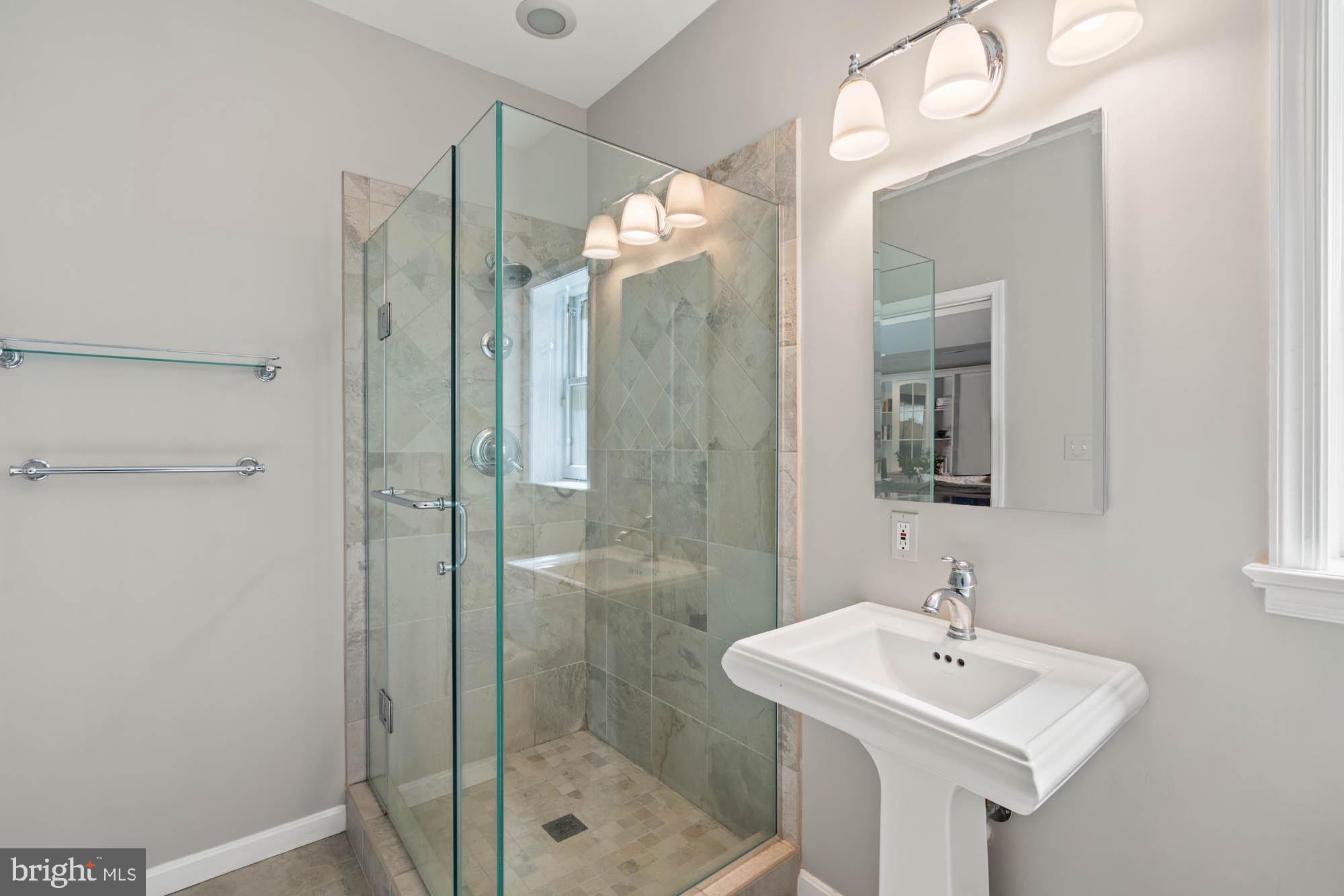 632 RIVERCREST DRIVE