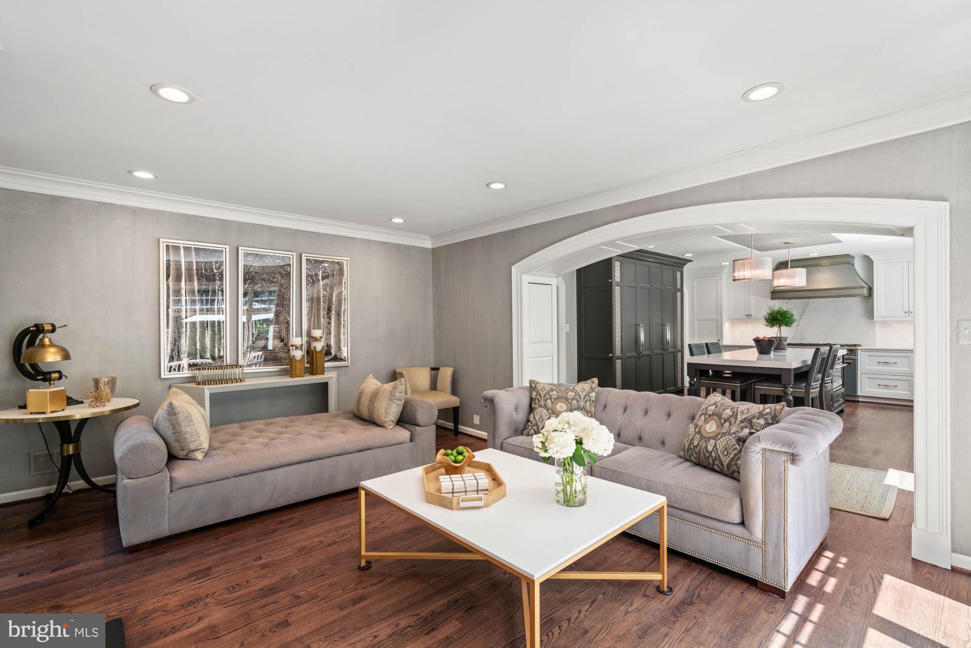 632 RIVERCREST DRIVE