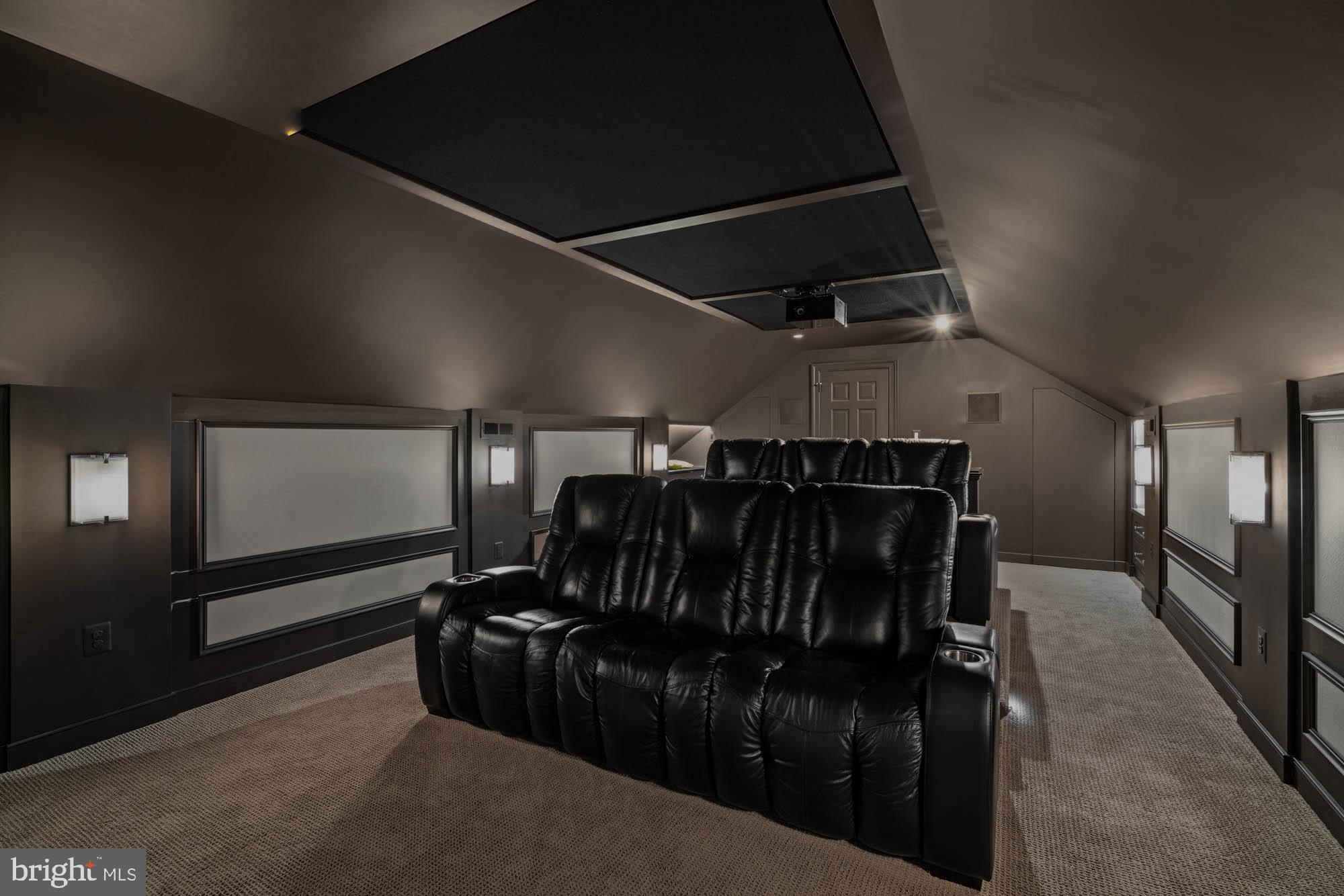 632 RIVERCREST DRIVE