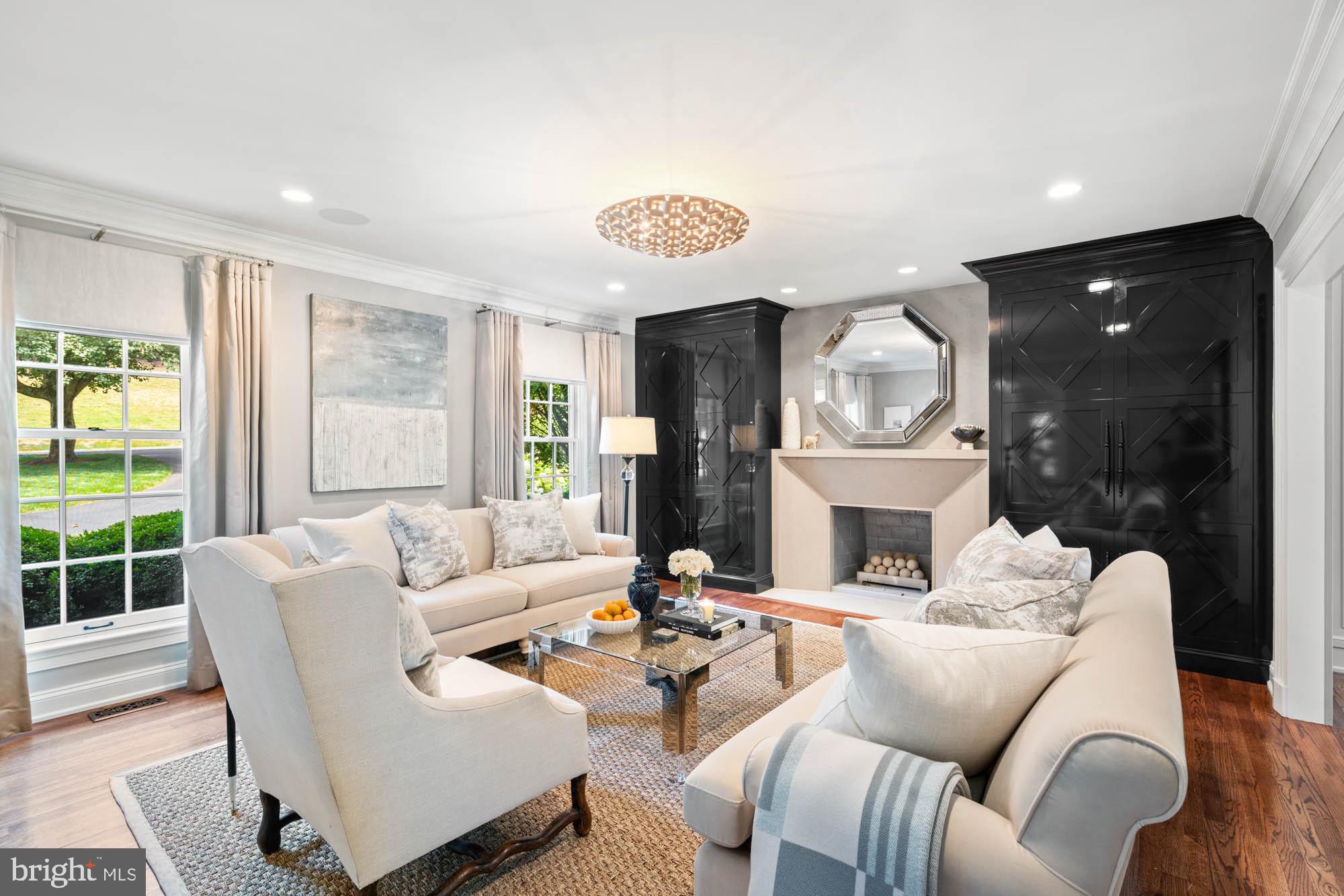 632 RIVERCREST DRIVE