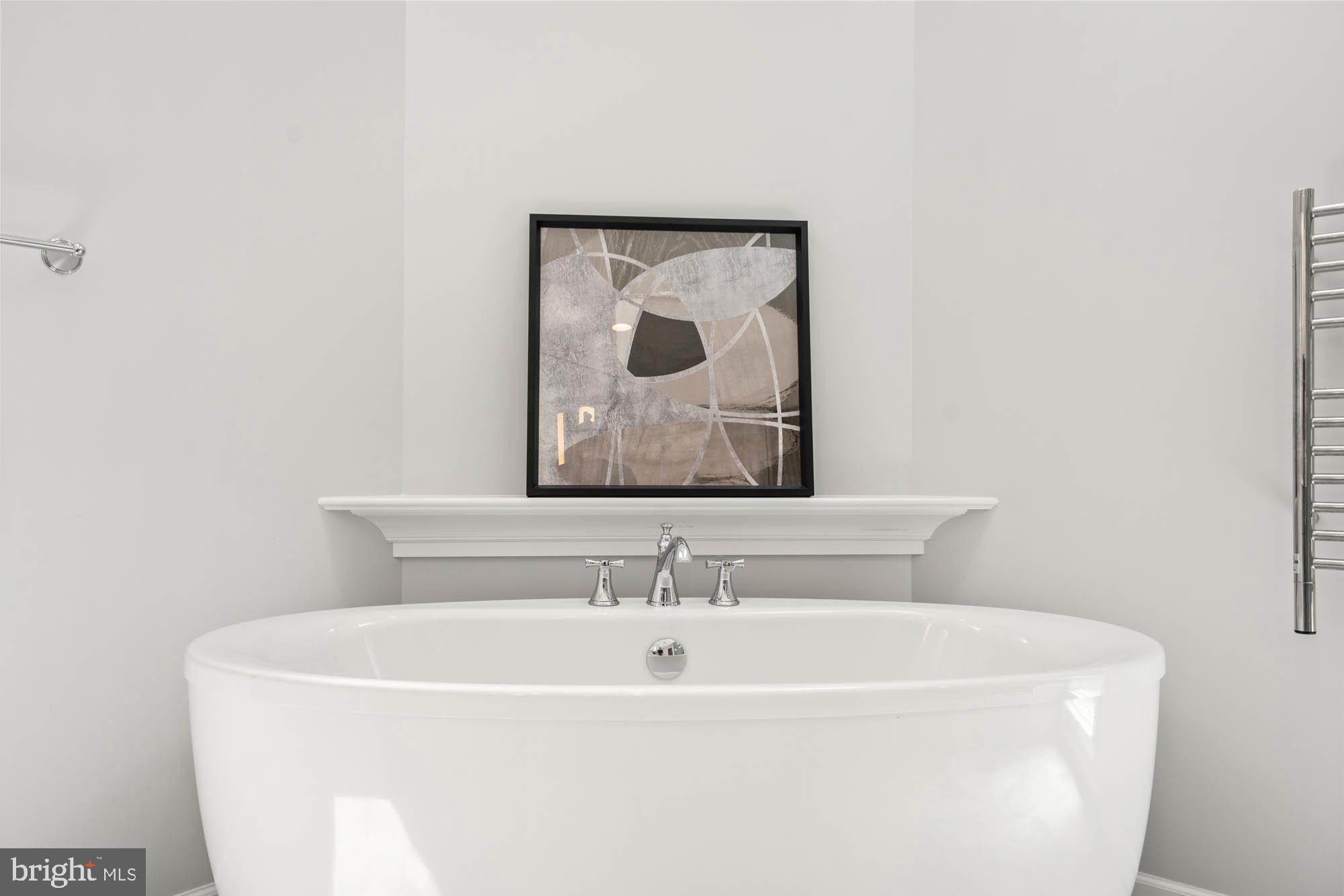 632 RIVERCREST DRIVE