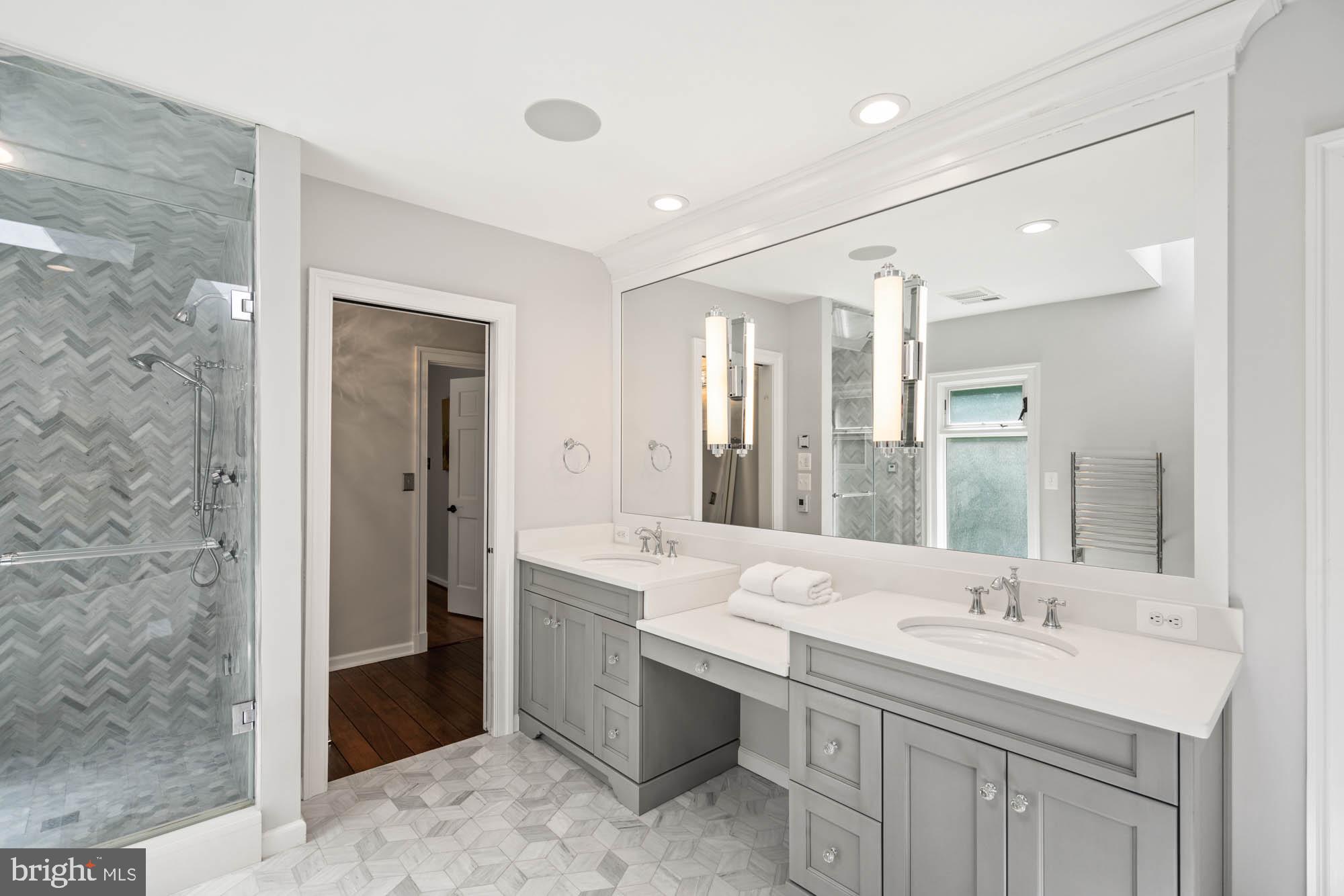 632 RIVERCREST DRIVE