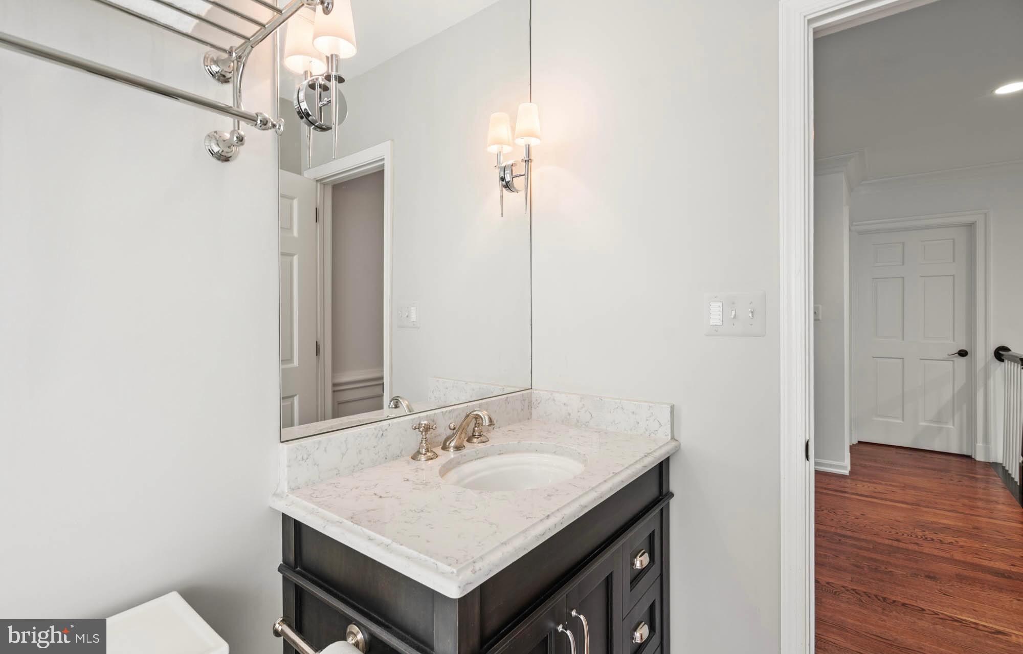 632 RIVERCREST DRIVE