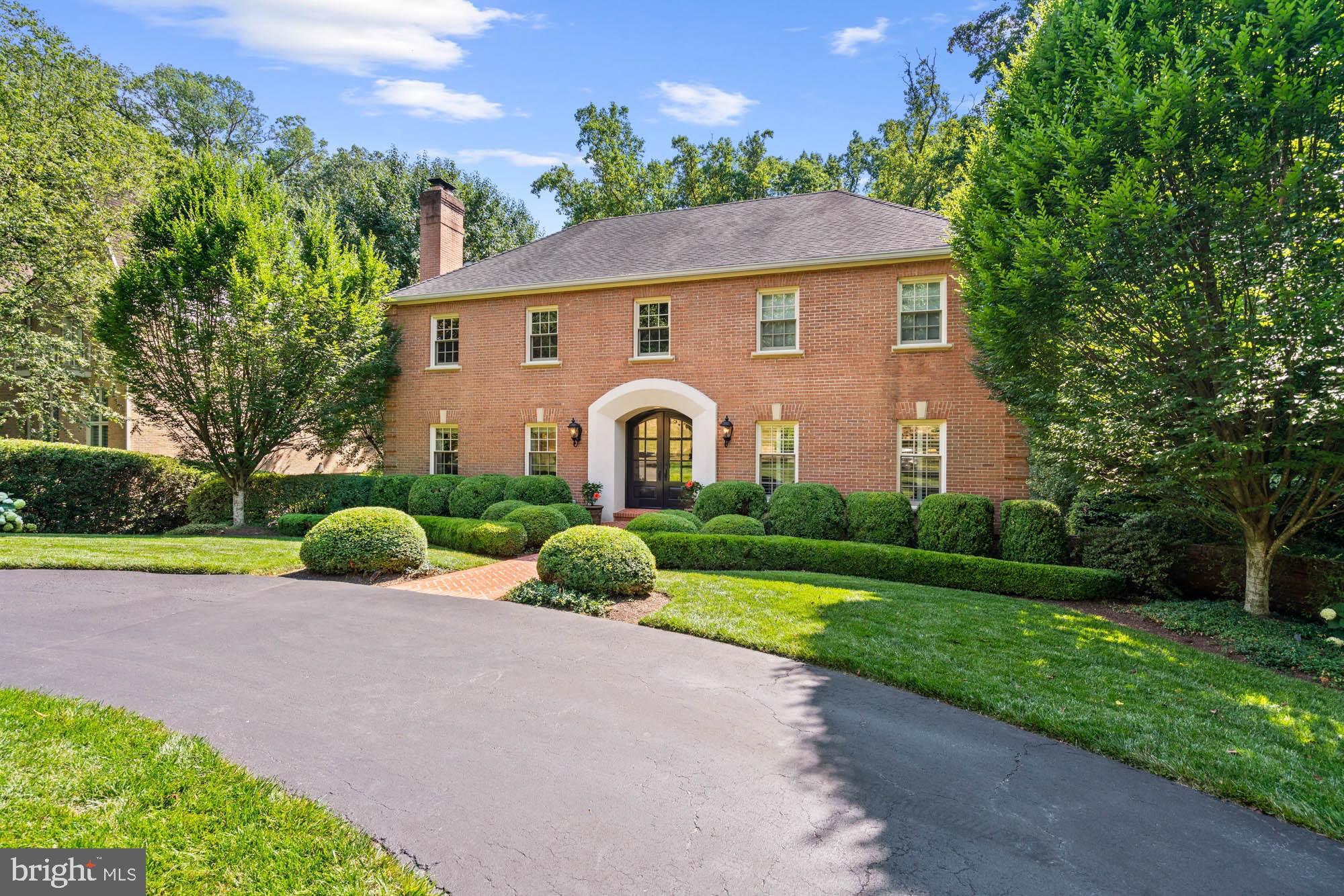 632 RIVERCREST DRIVE