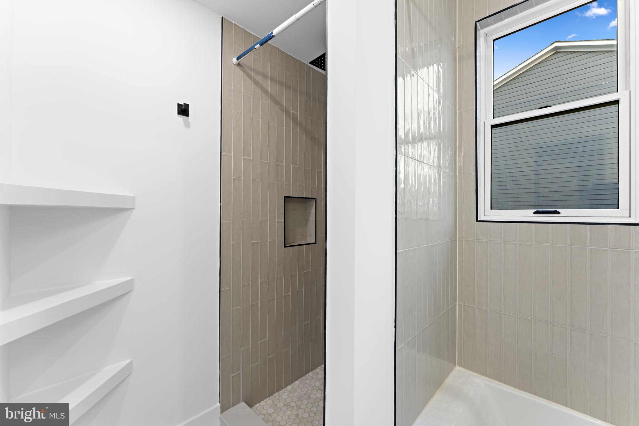 6638 HARRIETT STREET