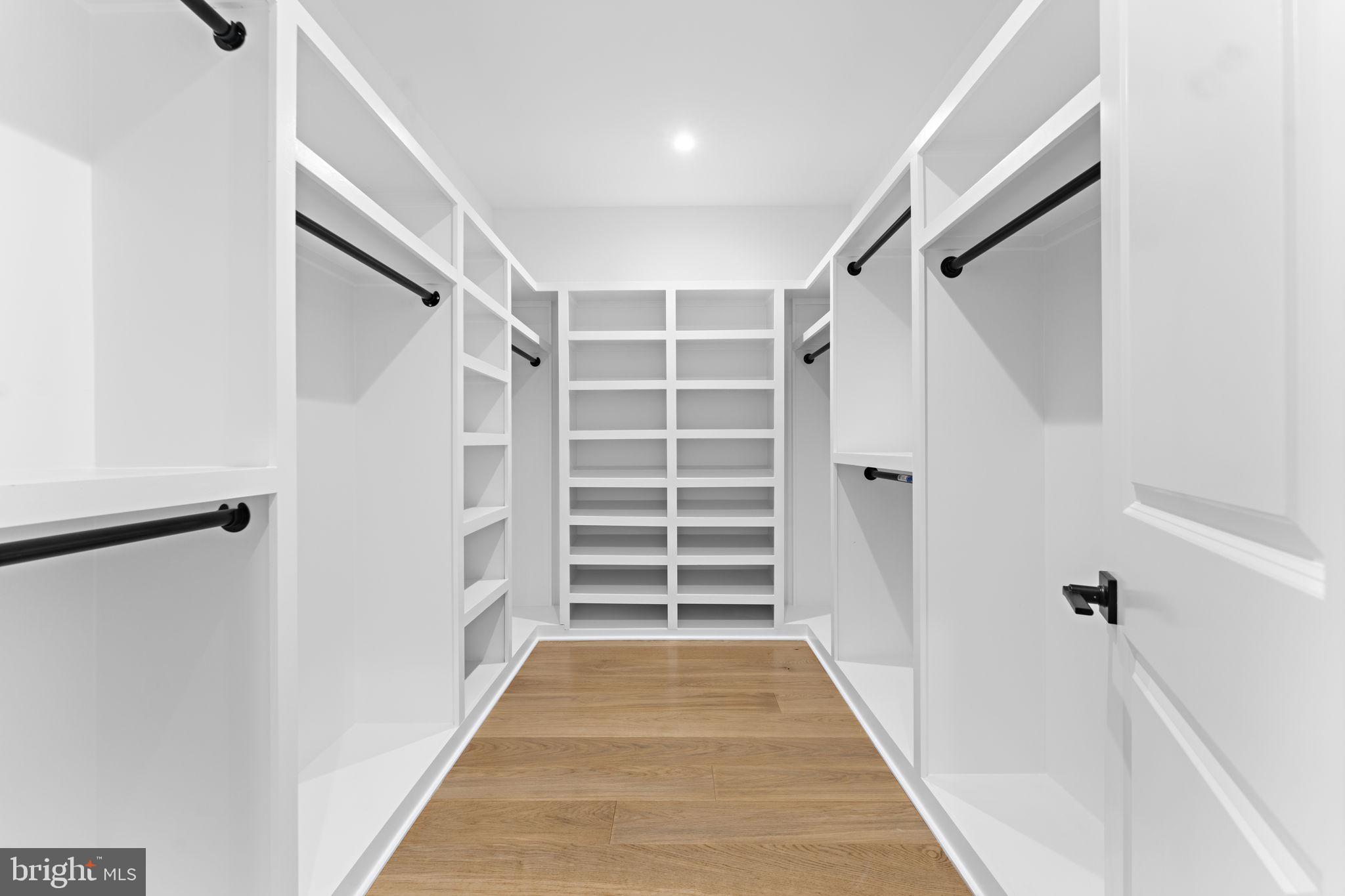 6638 HARRIETT STREET