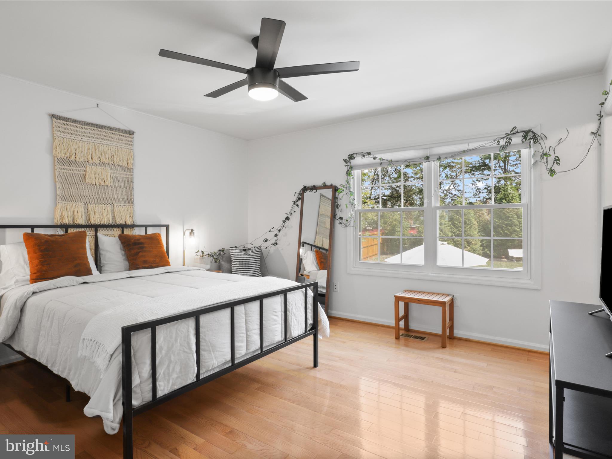 1212 SUMMERFIELD DRIVE