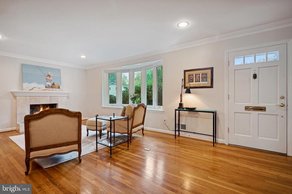 3701 FOREST GROVE DRIVE