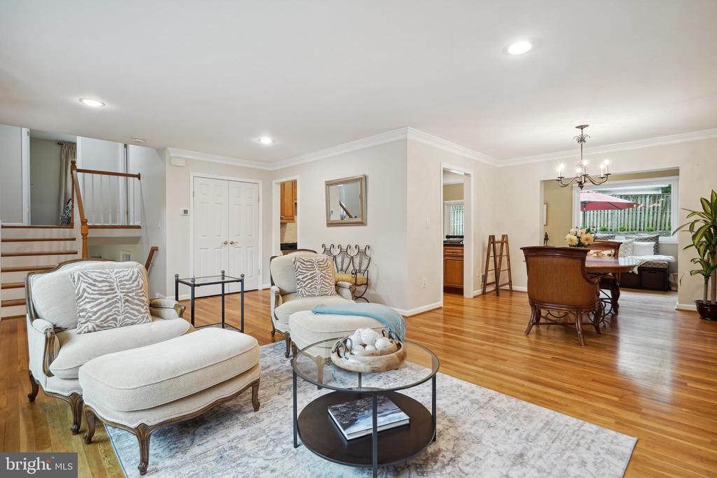 3701 FOREST GROVE DRIVE