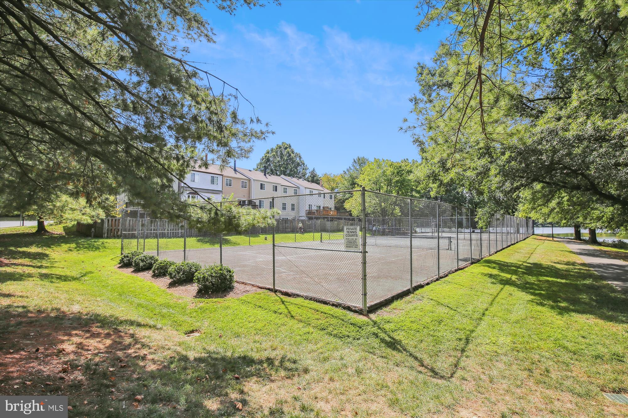 7757 INVERSHAM DRIVE 238