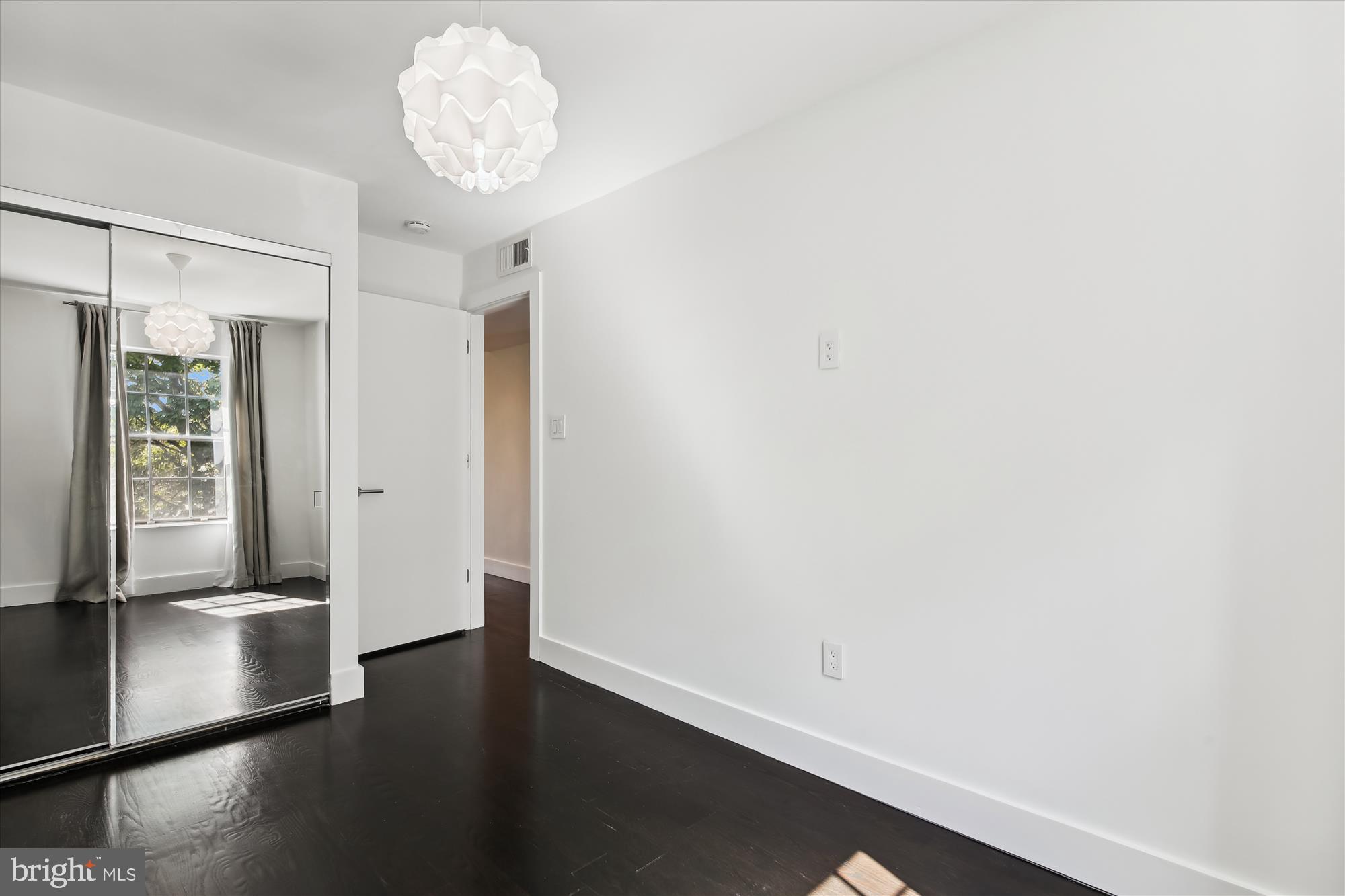 7757 INVERSHAM DRIVE 238