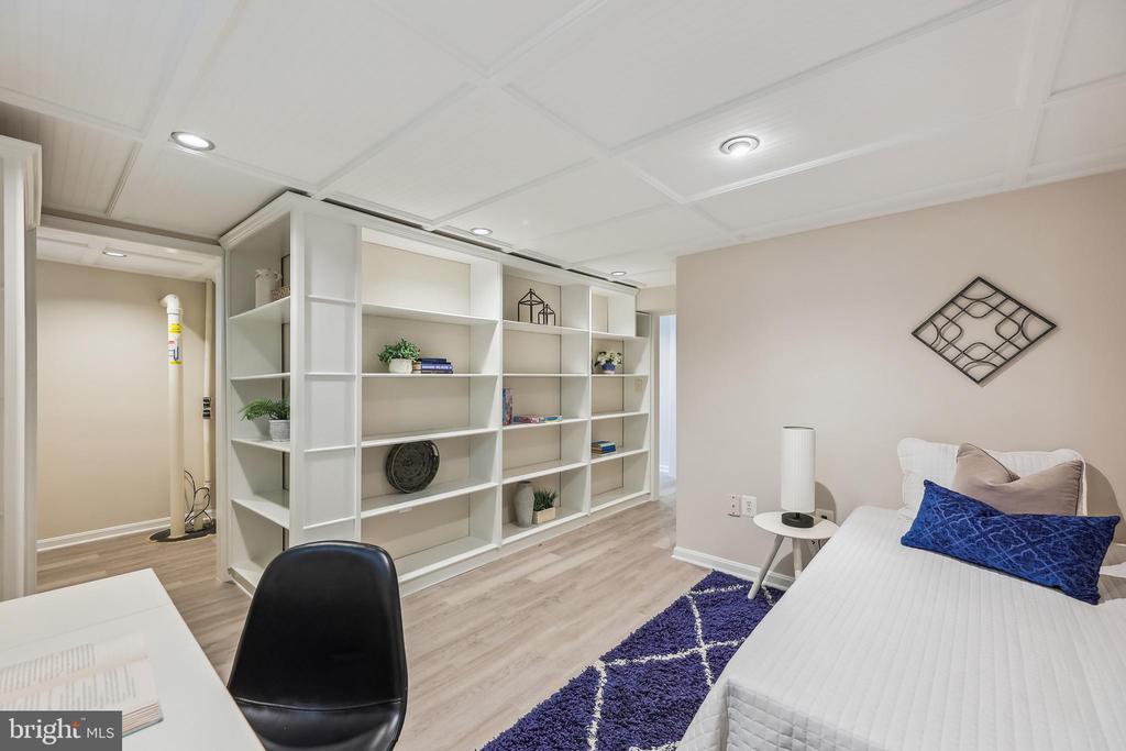4001 FRANCONIA RD,FAIRFAX