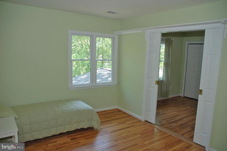 9817 BEACH MILL ROAD