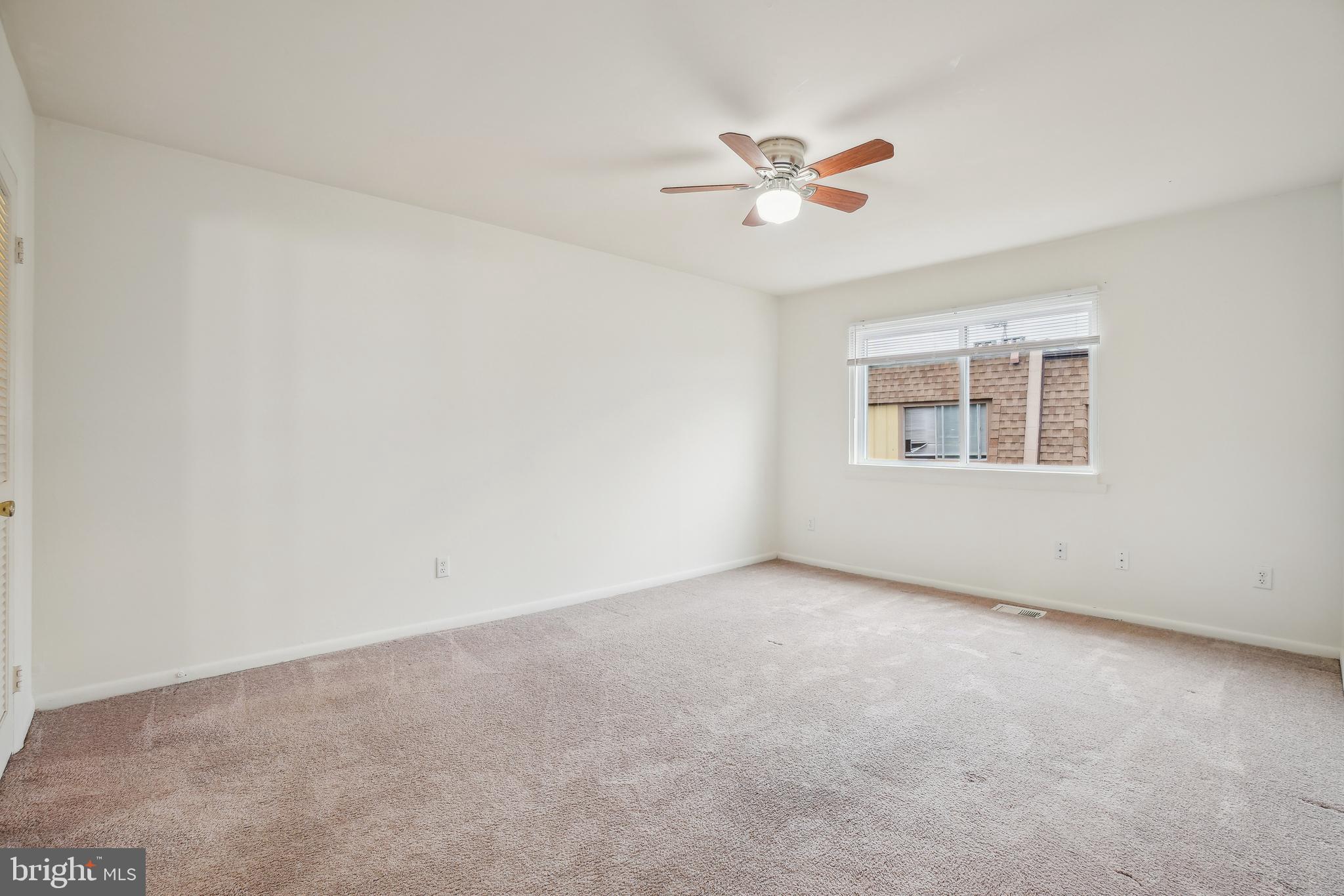 3876 MANZANITA PLACE B