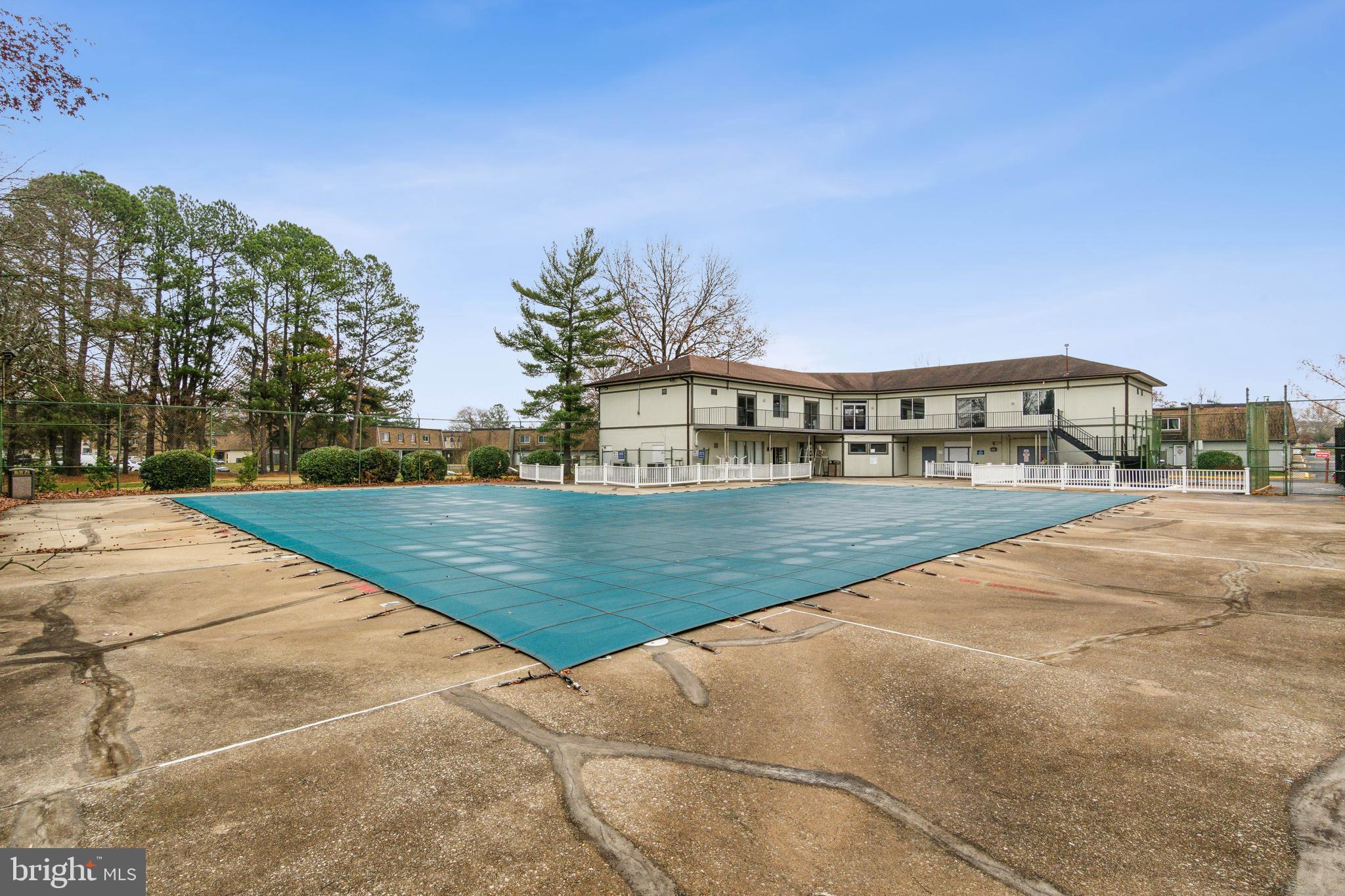 3876 MANZANITA PLACE B