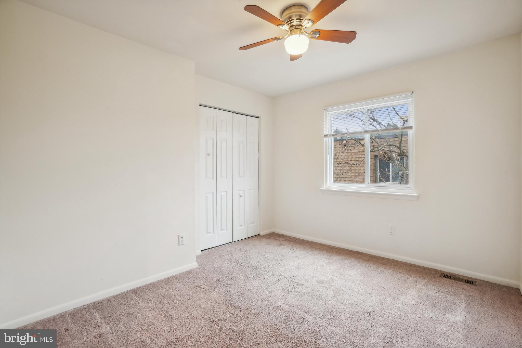 3876 MANZANITA PLACE B