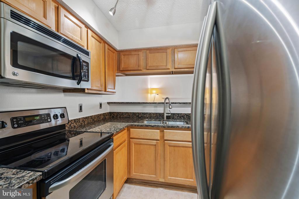 1504 LINCOLN WAY 431
