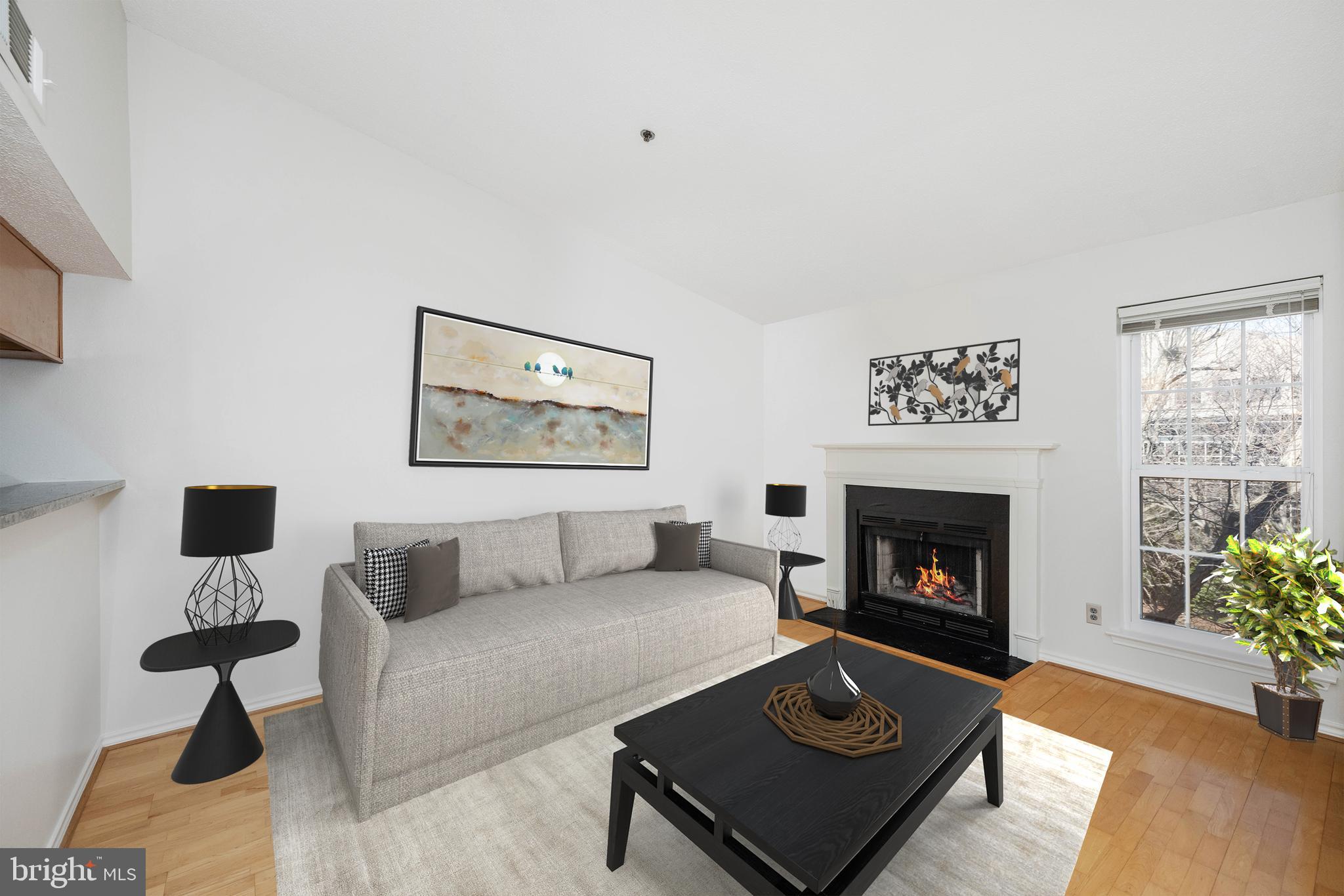 1504 LINCOLN WAY 431