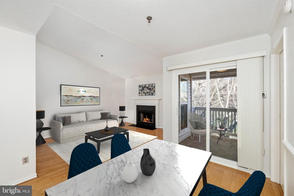 1504 LINCOLN WAY 431