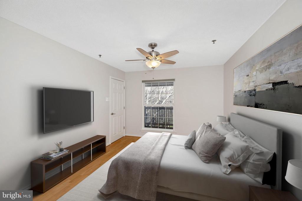 1504 LINCOLN WAY 431