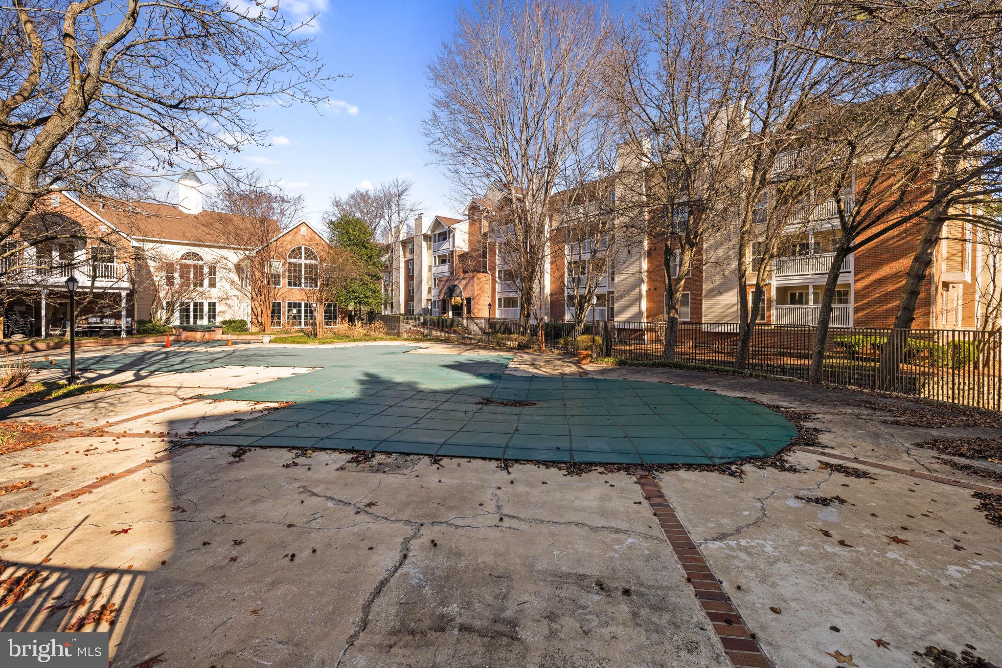 1504 LINCOLN WAY 431