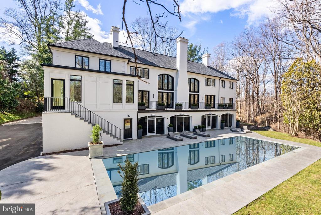6470 KEDLESTON COURT