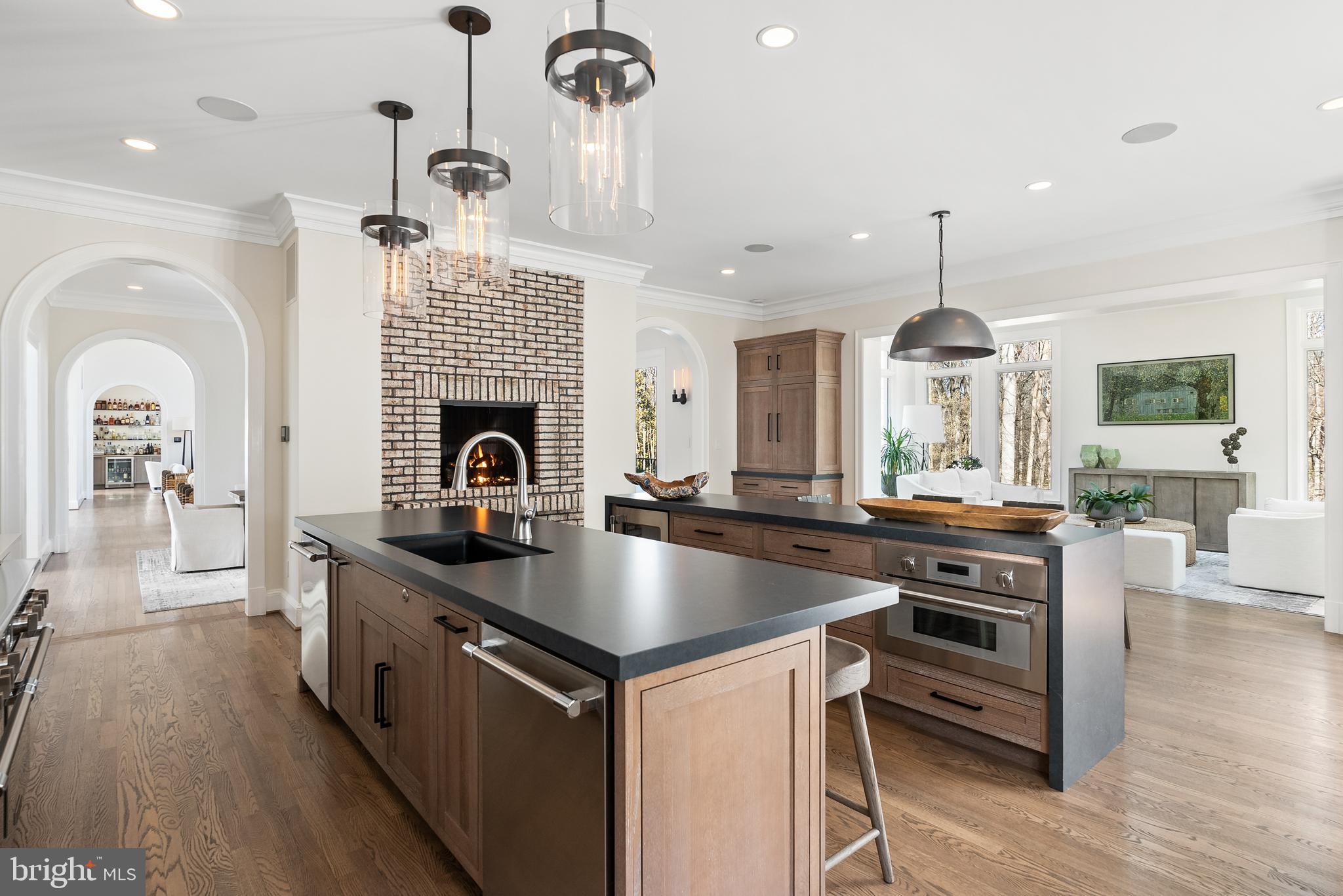 6470 KEDLESTON COURT
